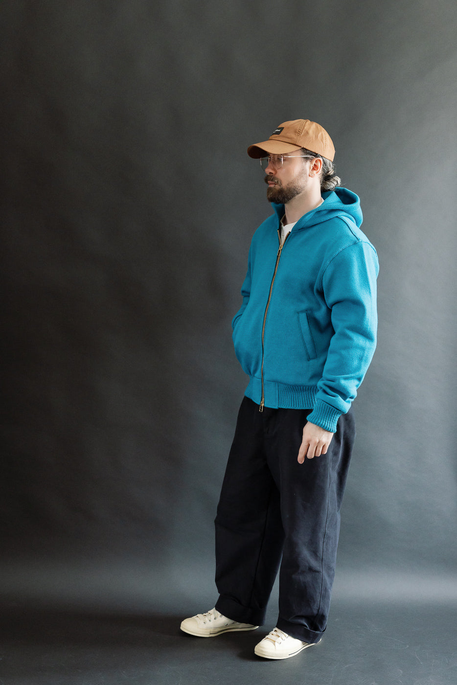Full body front-left view of male model 5'9