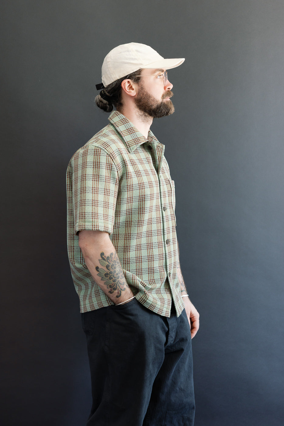 Male model 5'9