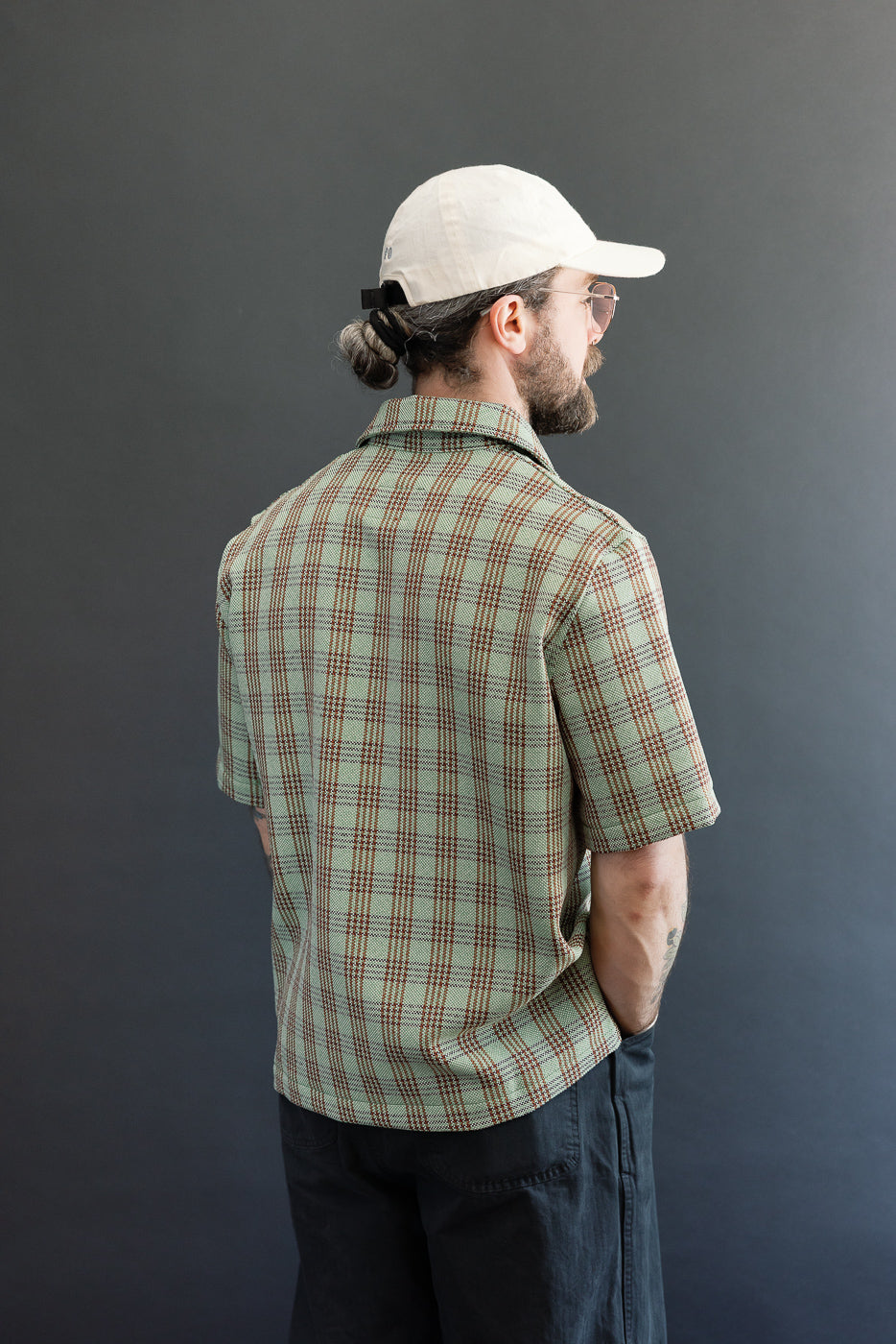 Male model 5'9