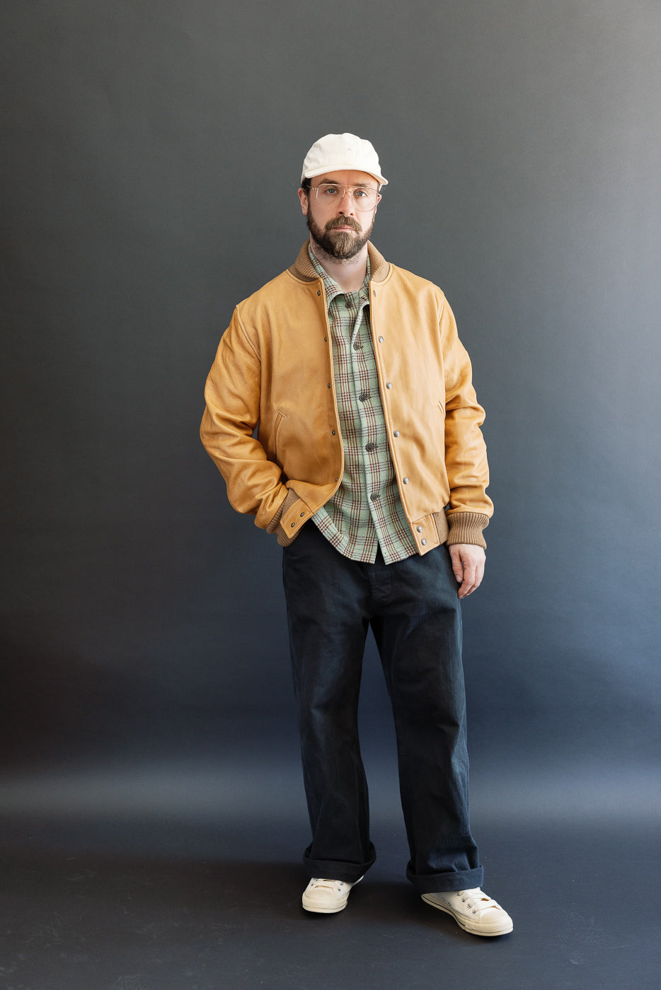 Full body front view of male model 5'9