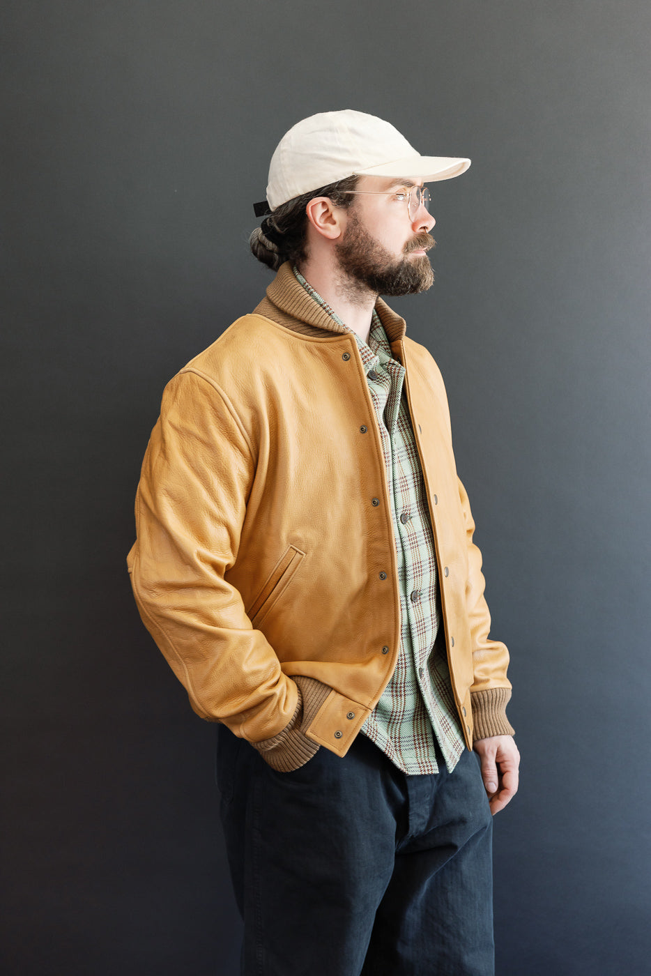 Male model 5'9