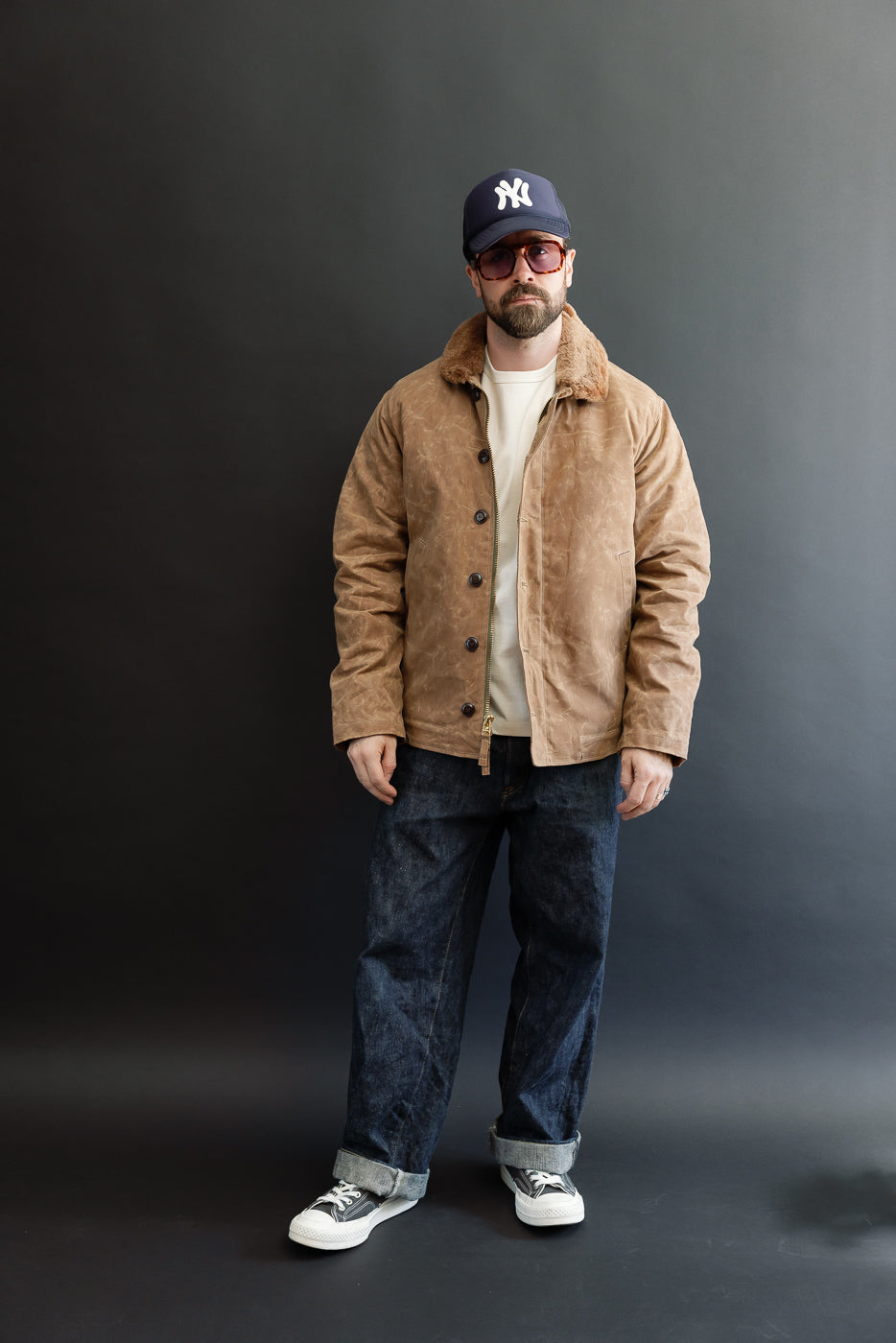 Full body front view of a 5'9