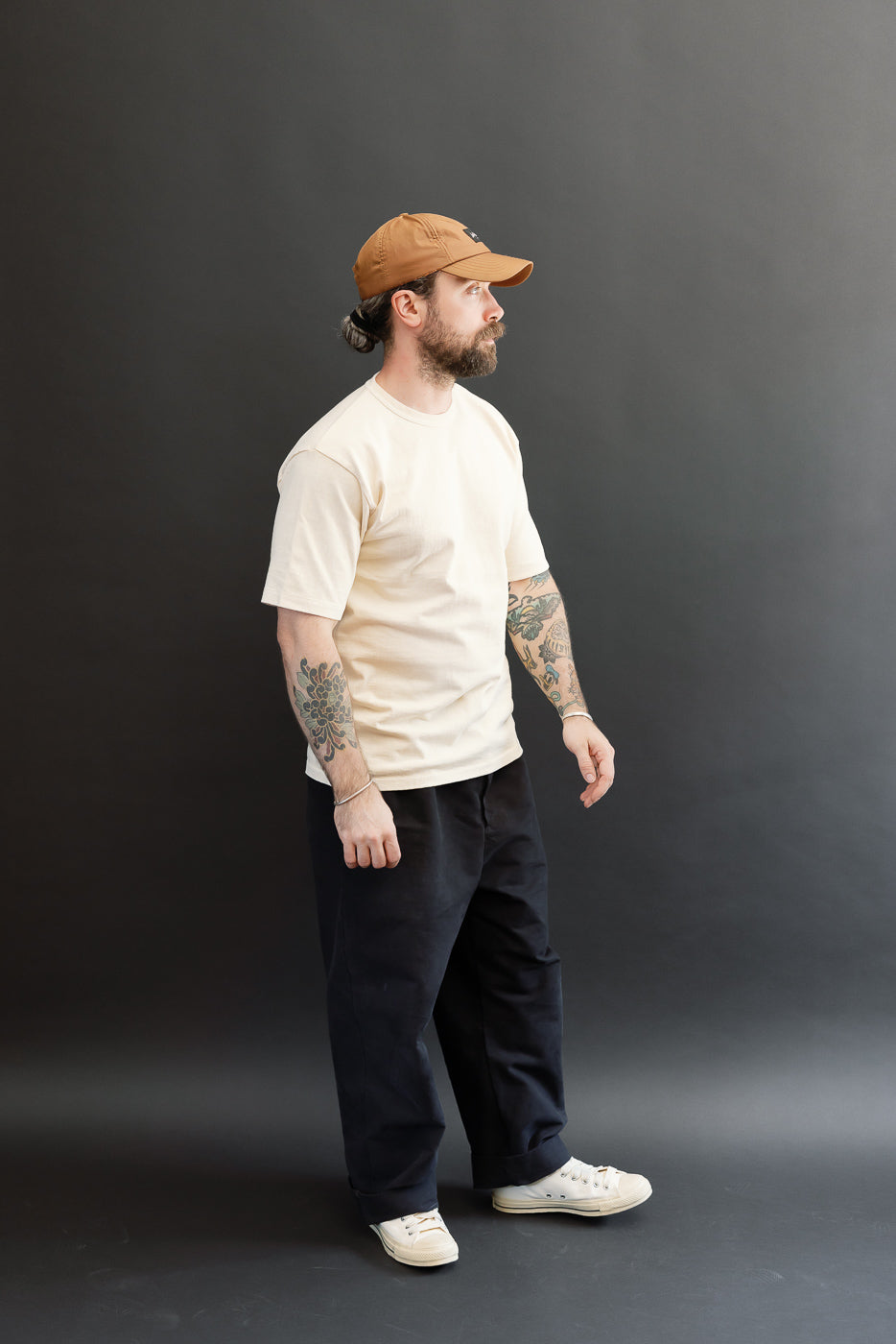 Male model, 5'9