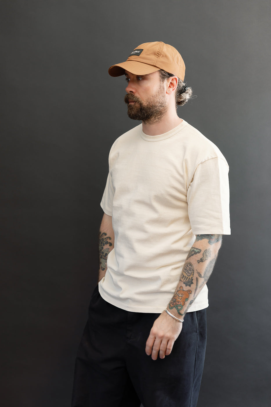 Male model, 5'9