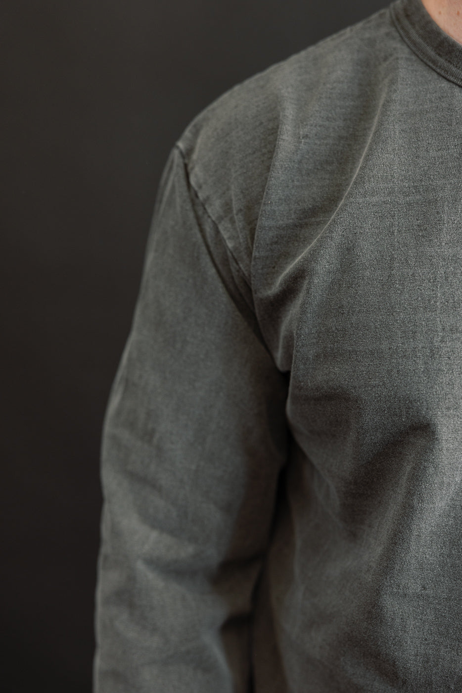 Close-up side view of male model (5'9