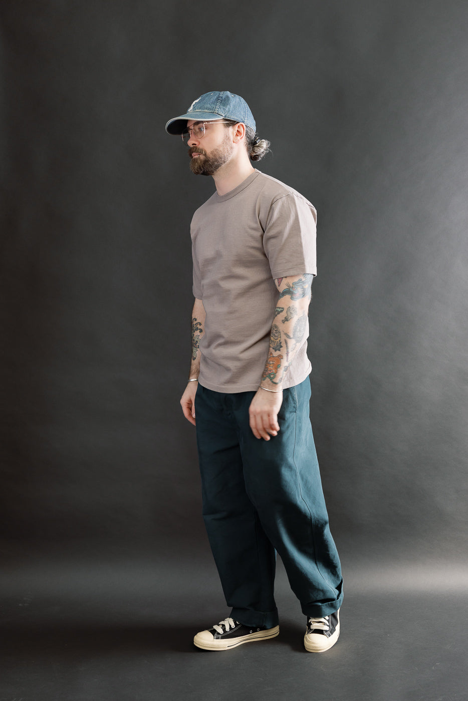 Male model 5'9
