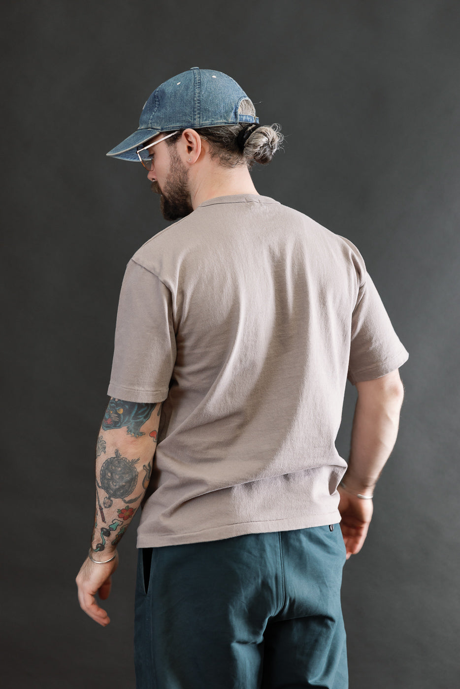Male model 5'9