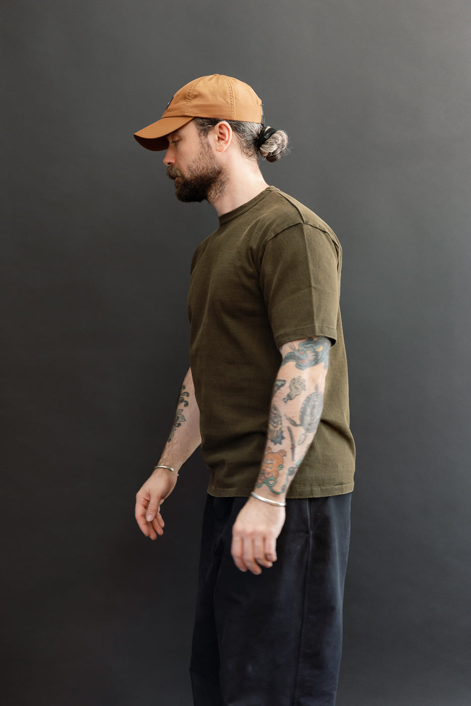 Male model, 5'9