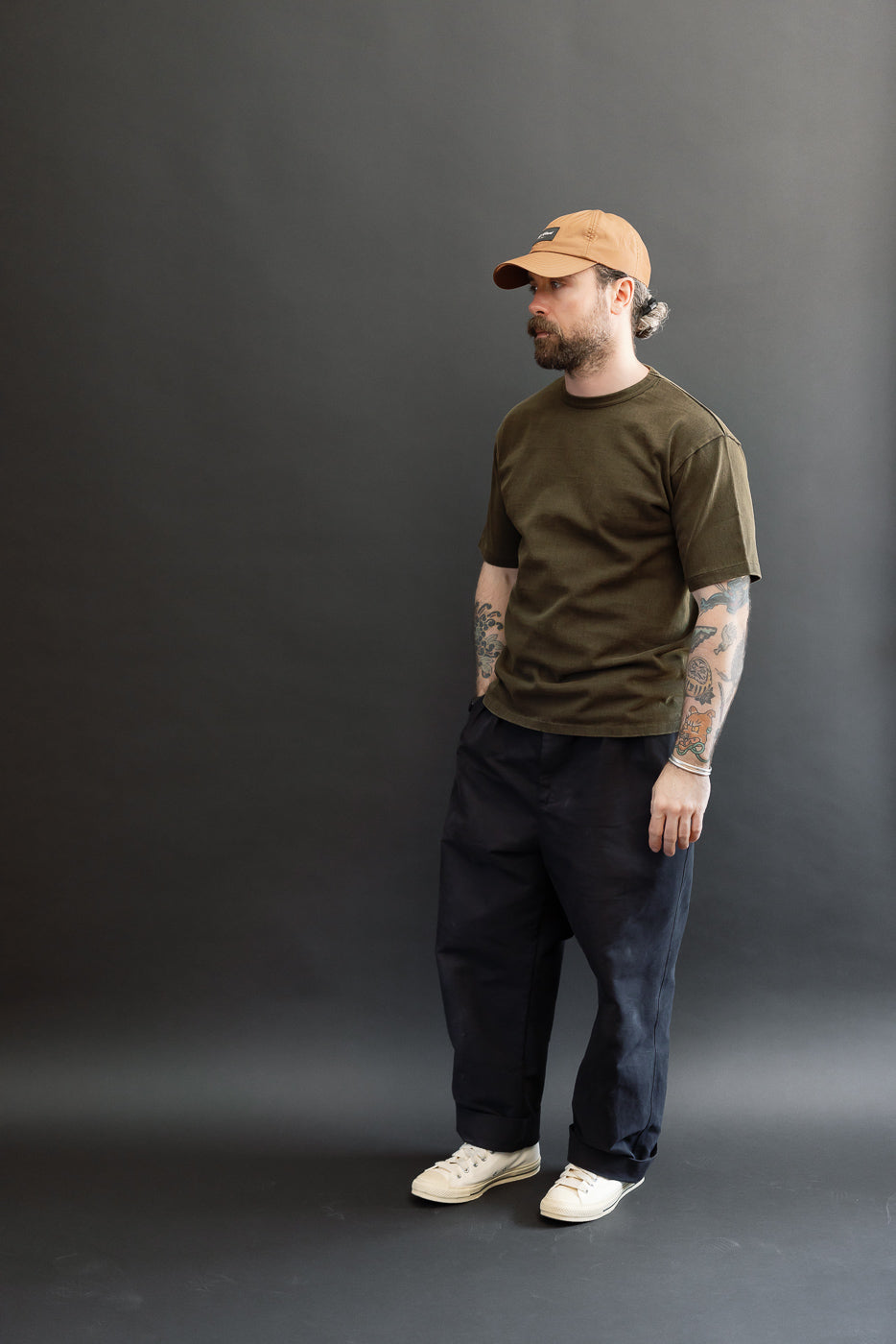 Male model, 5'9