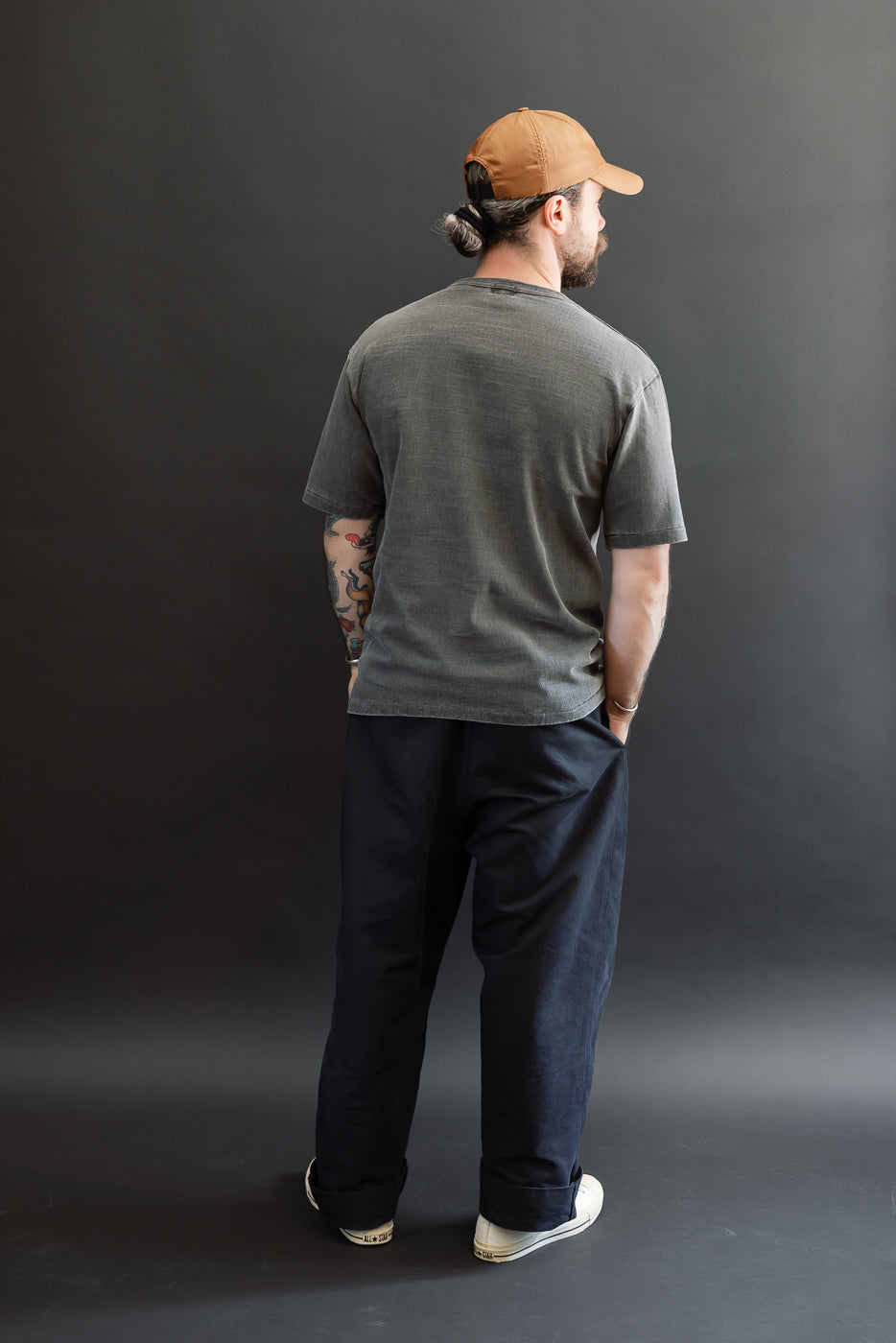 Male model, 5'9