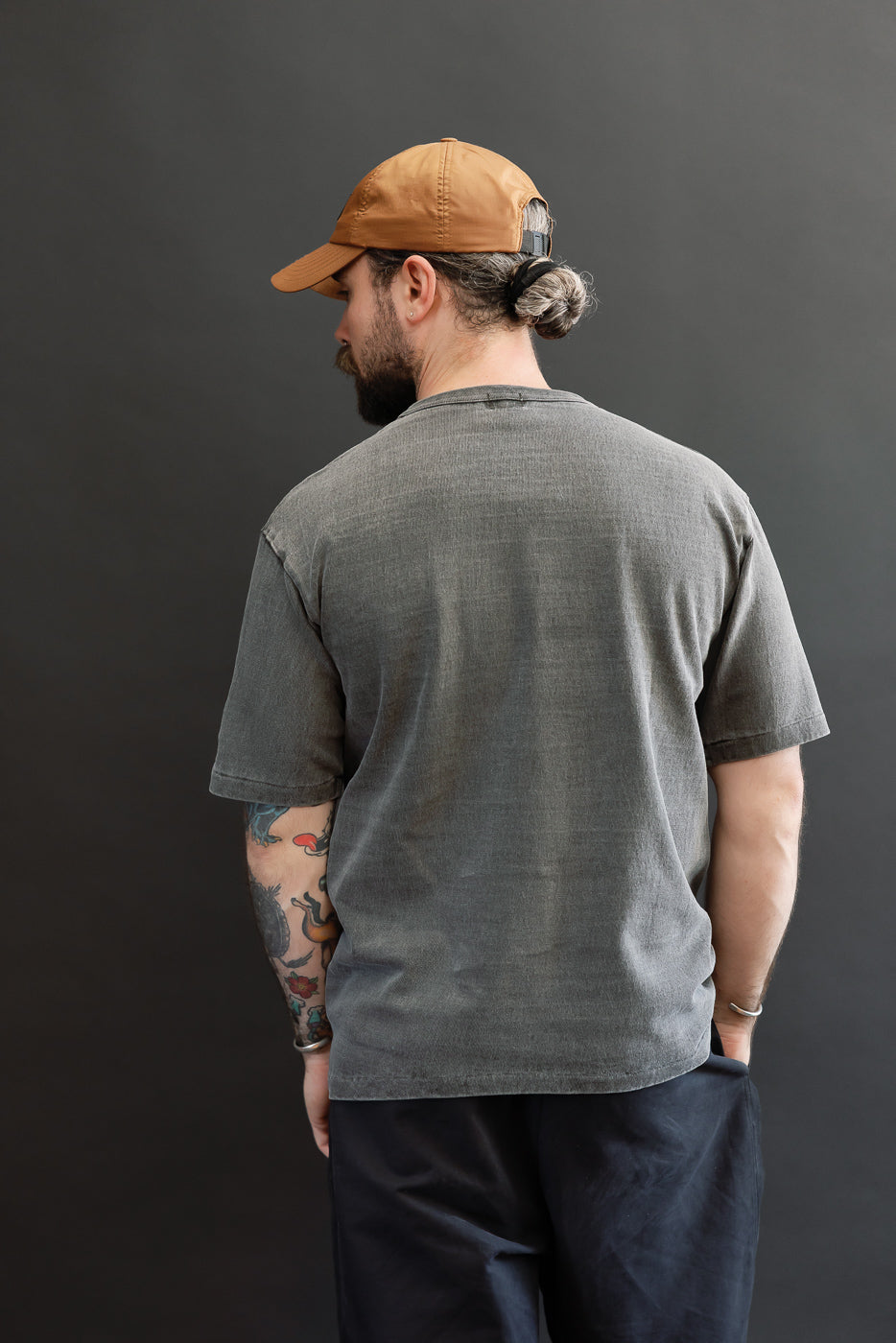 Male model, 5'9