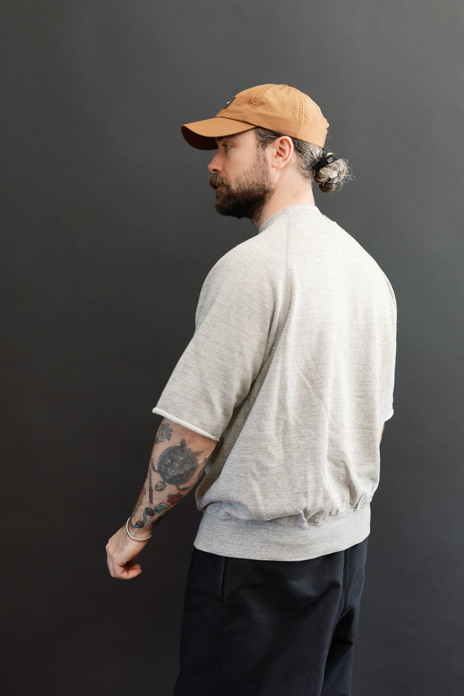 Male model, 5'9