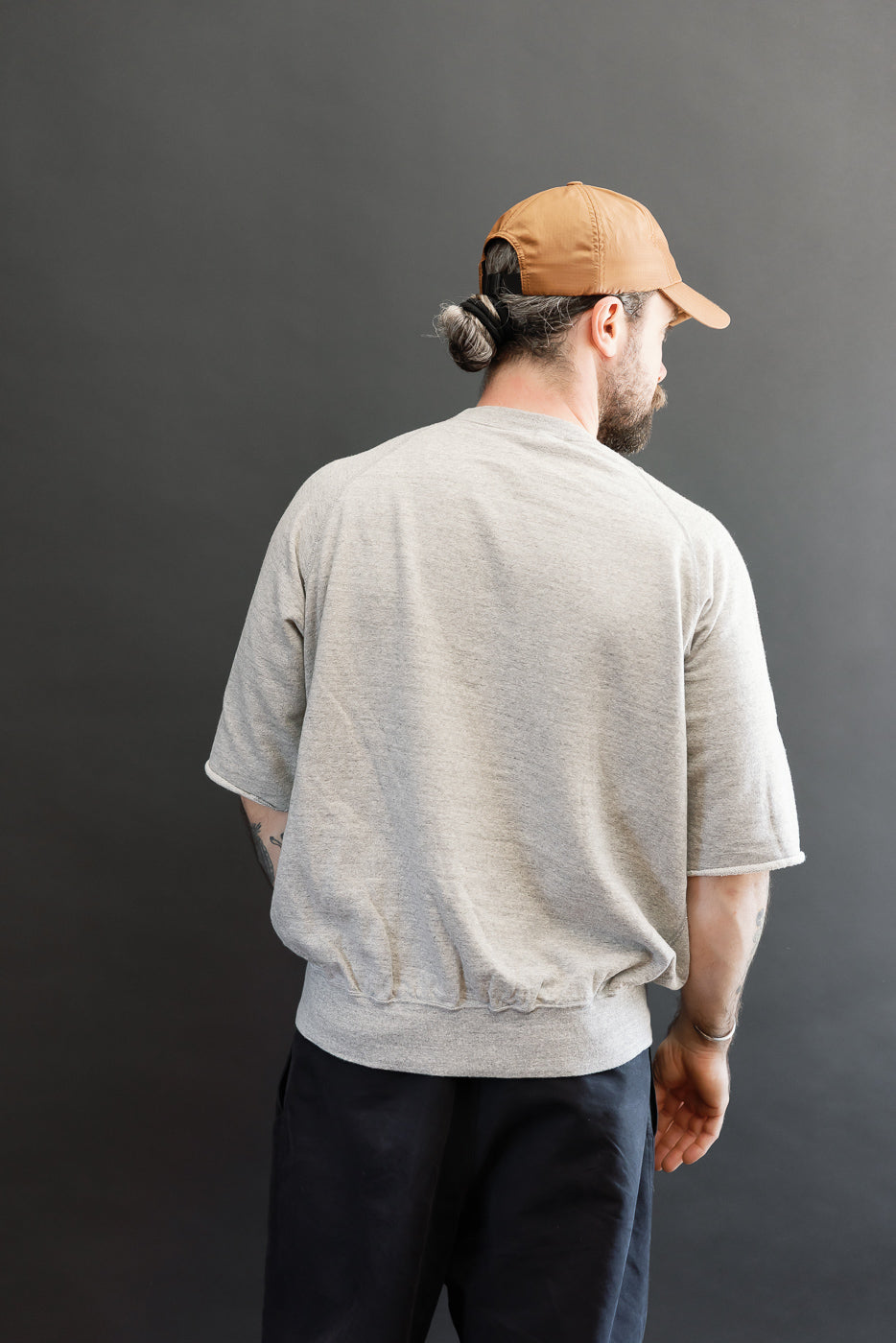 Male model, 5'9