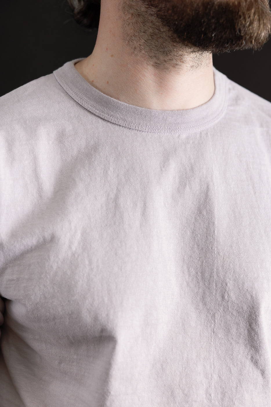 Close-up of male model, 5'9