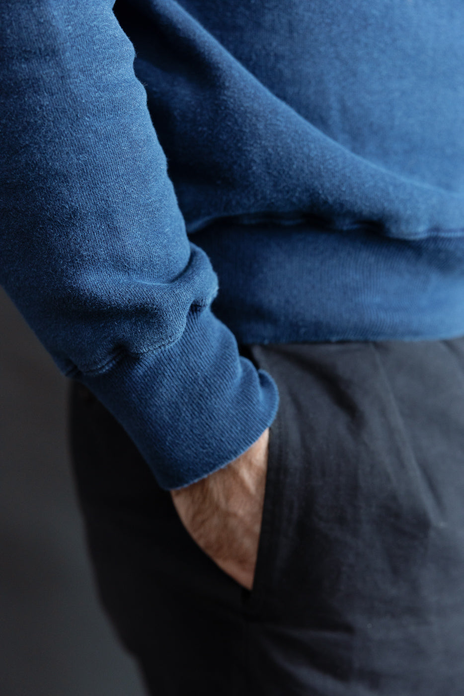 Close-up of male model, 5'9