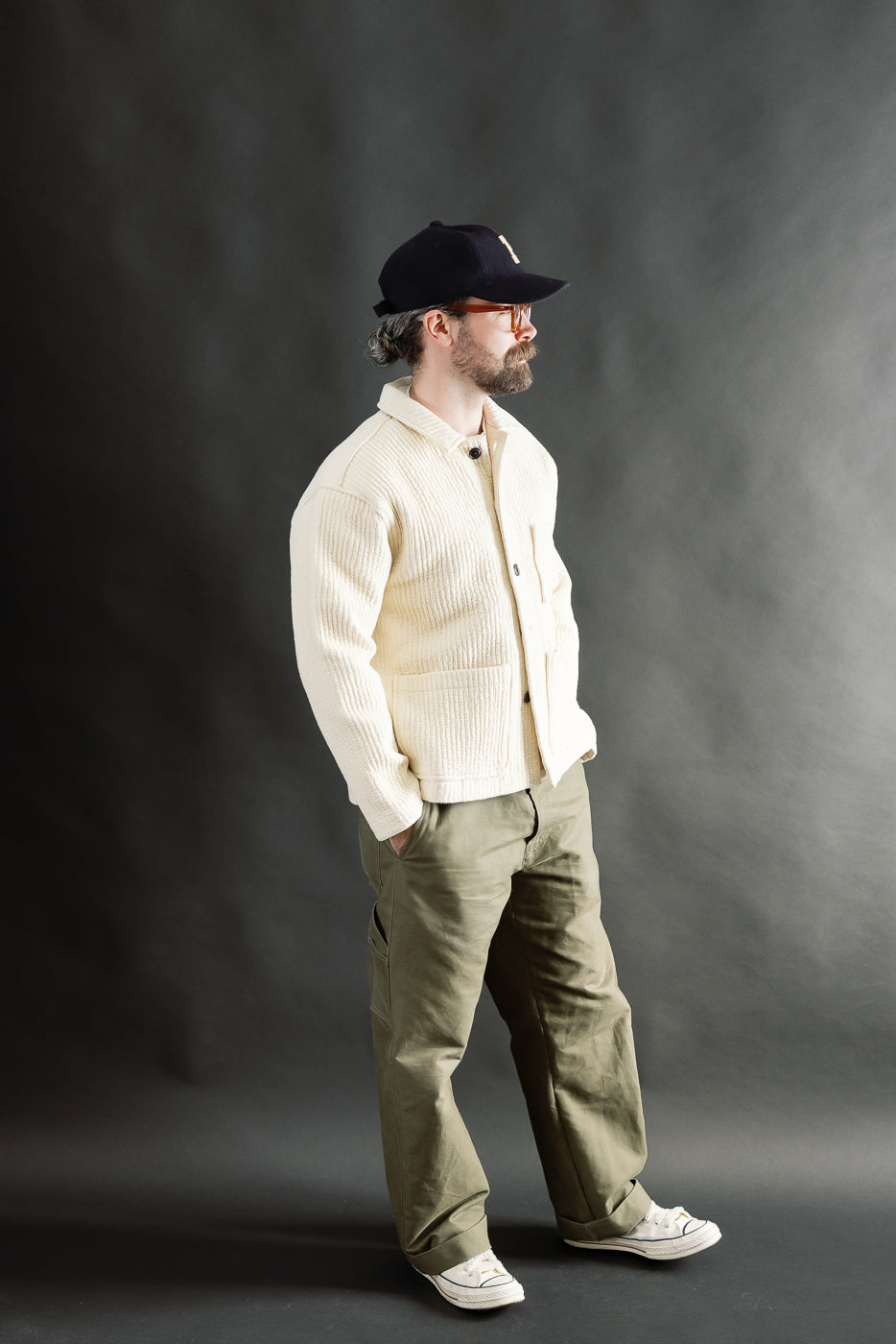 Full body side view of male model 5'9