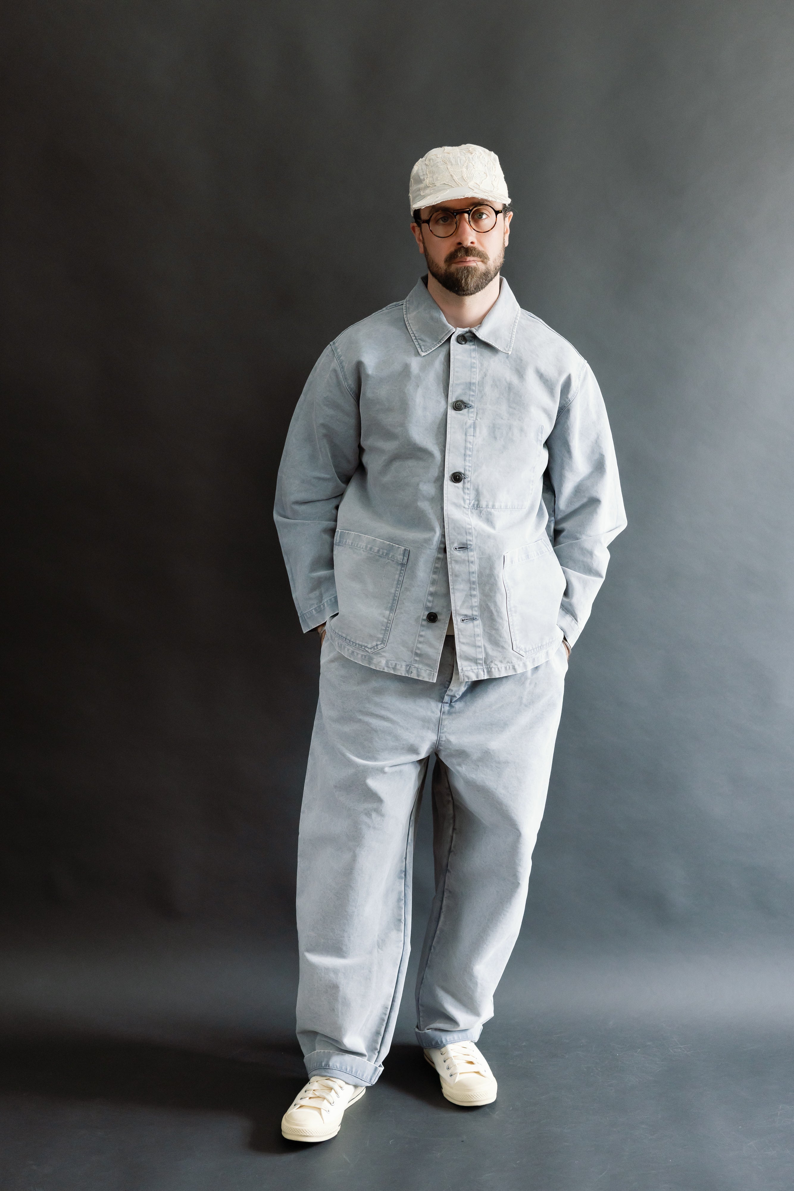 Full body front view of male model 5'9