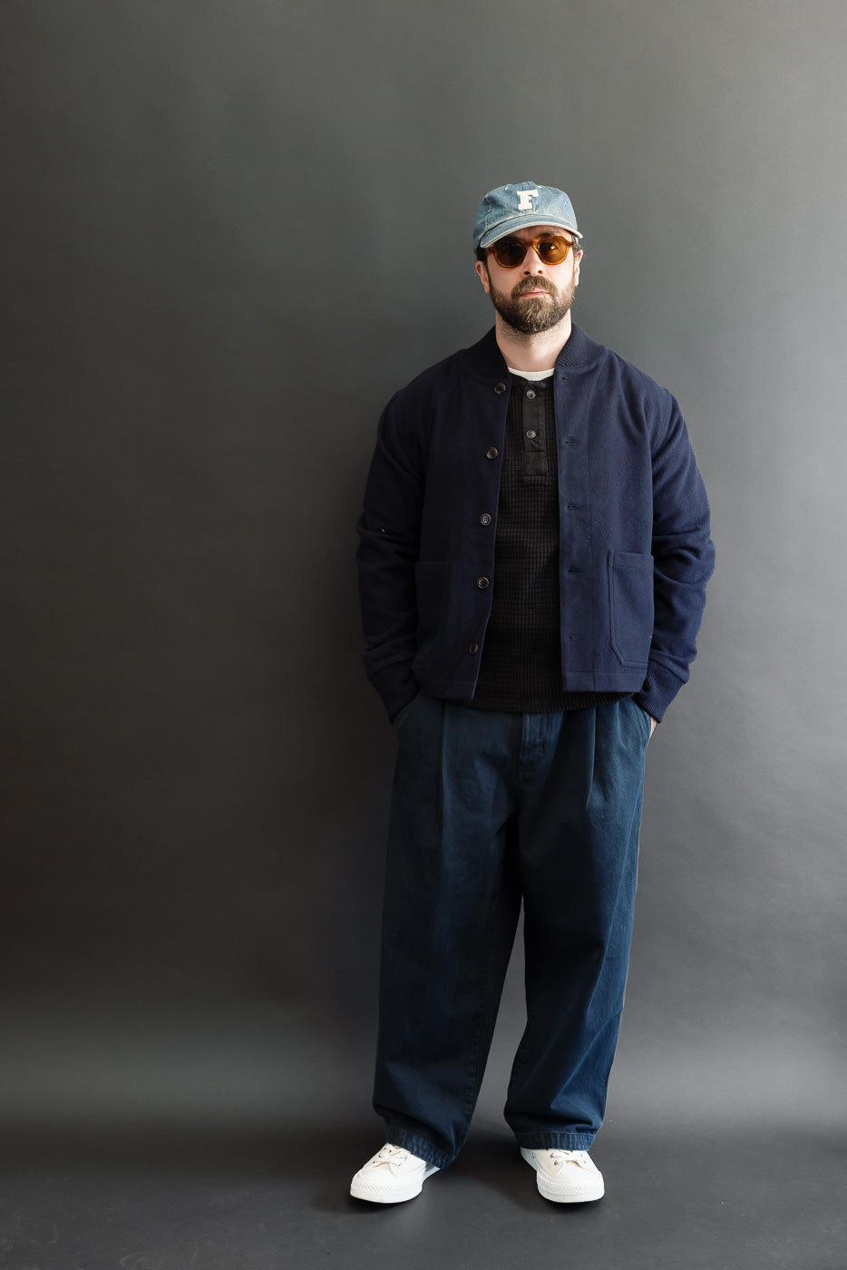 Full body front view of a 5'9