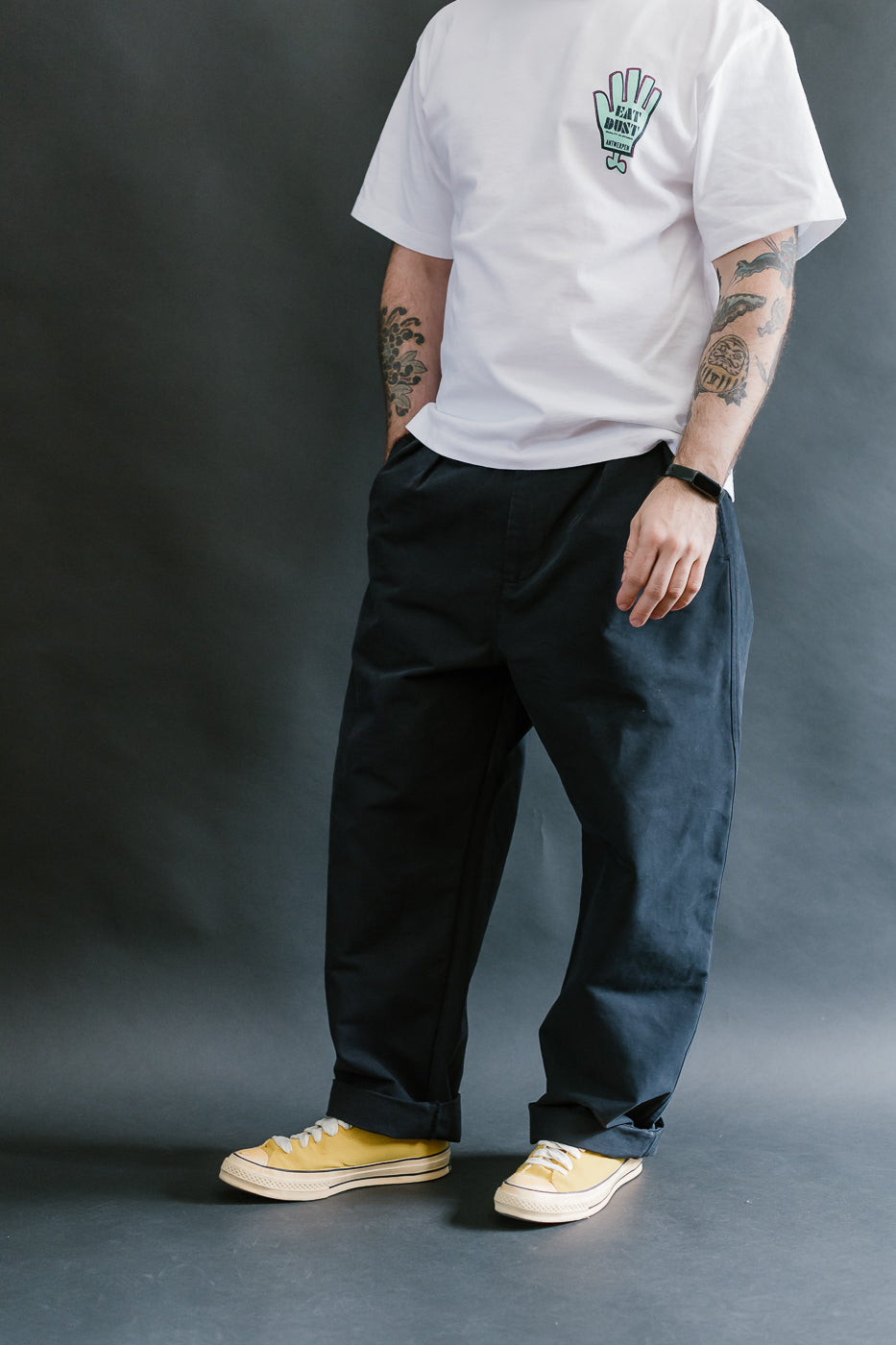 M-C-003 - Officer Chino Nebraska Cotton - Inkt Blue