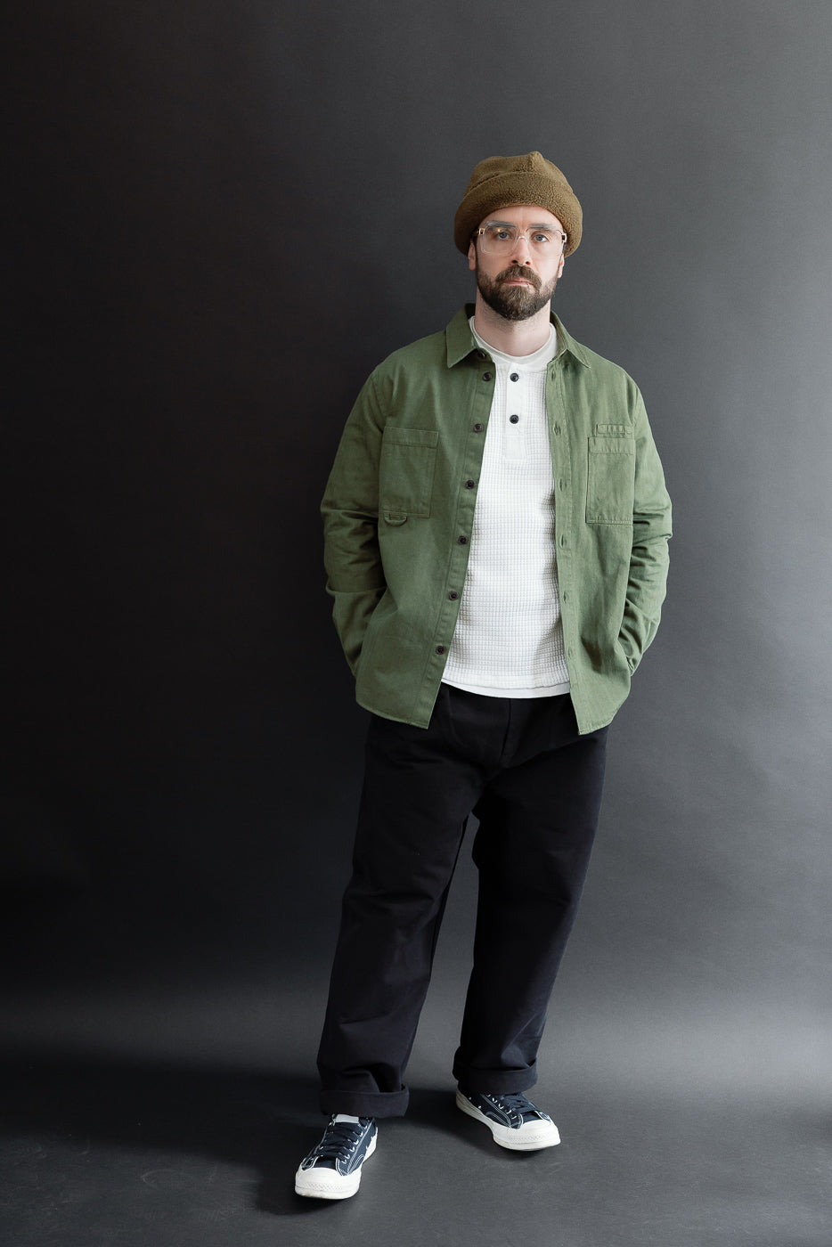 Full body front view of male model, 5'9