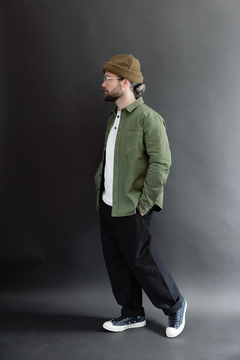 Full body side view of a 5'9
