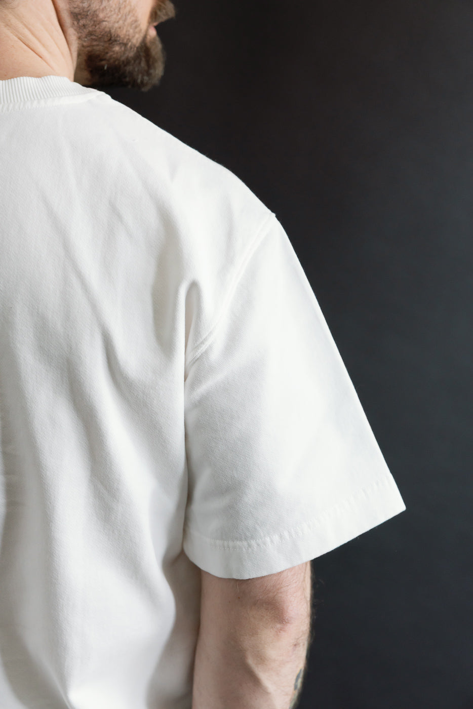Close-up of male model, 5'9