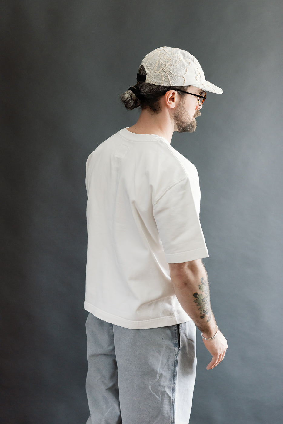 Male model 5'9