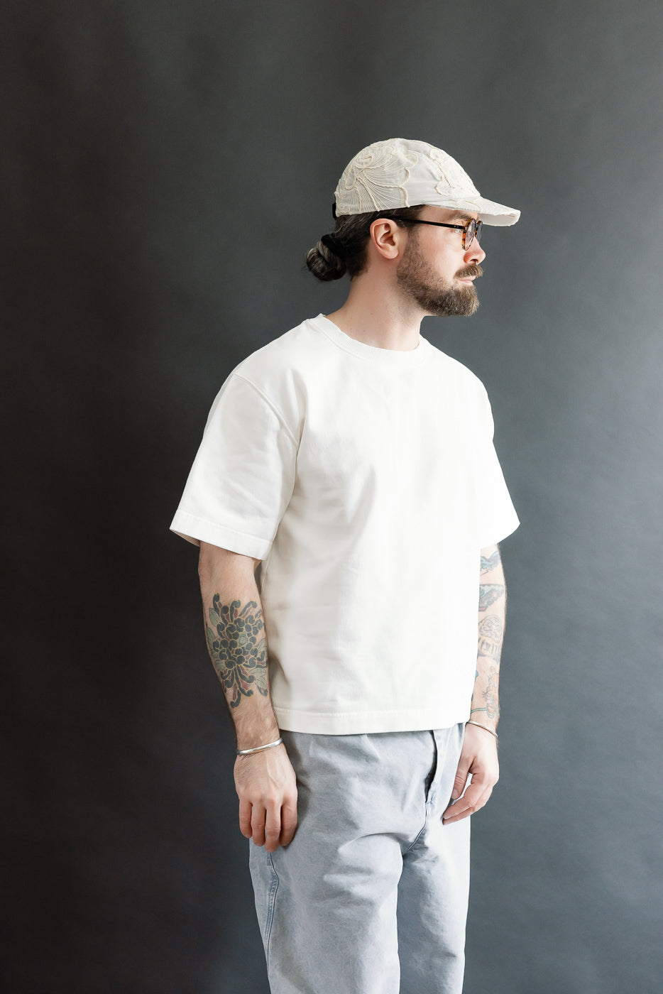 Male model 5'9