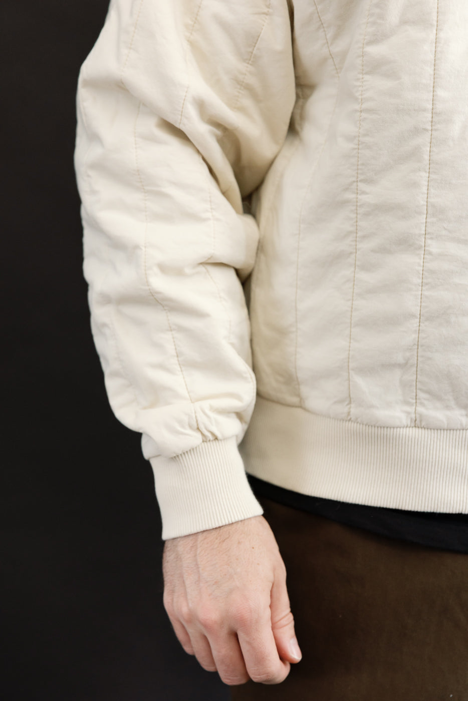 M-J-002 - Oslo Sweater Quilted Cotton - Ecru