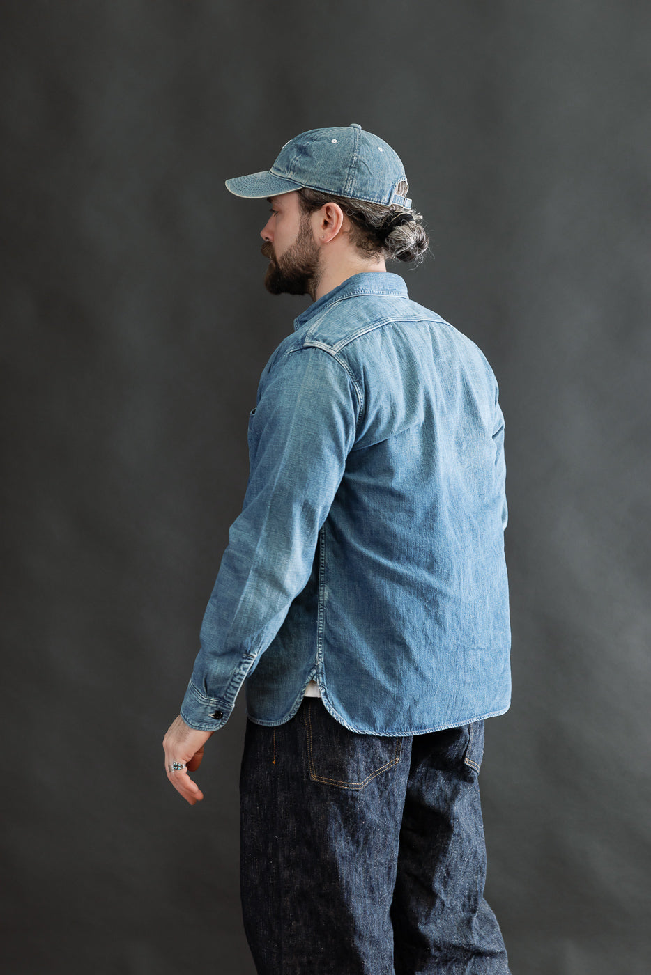 Male model 5'9