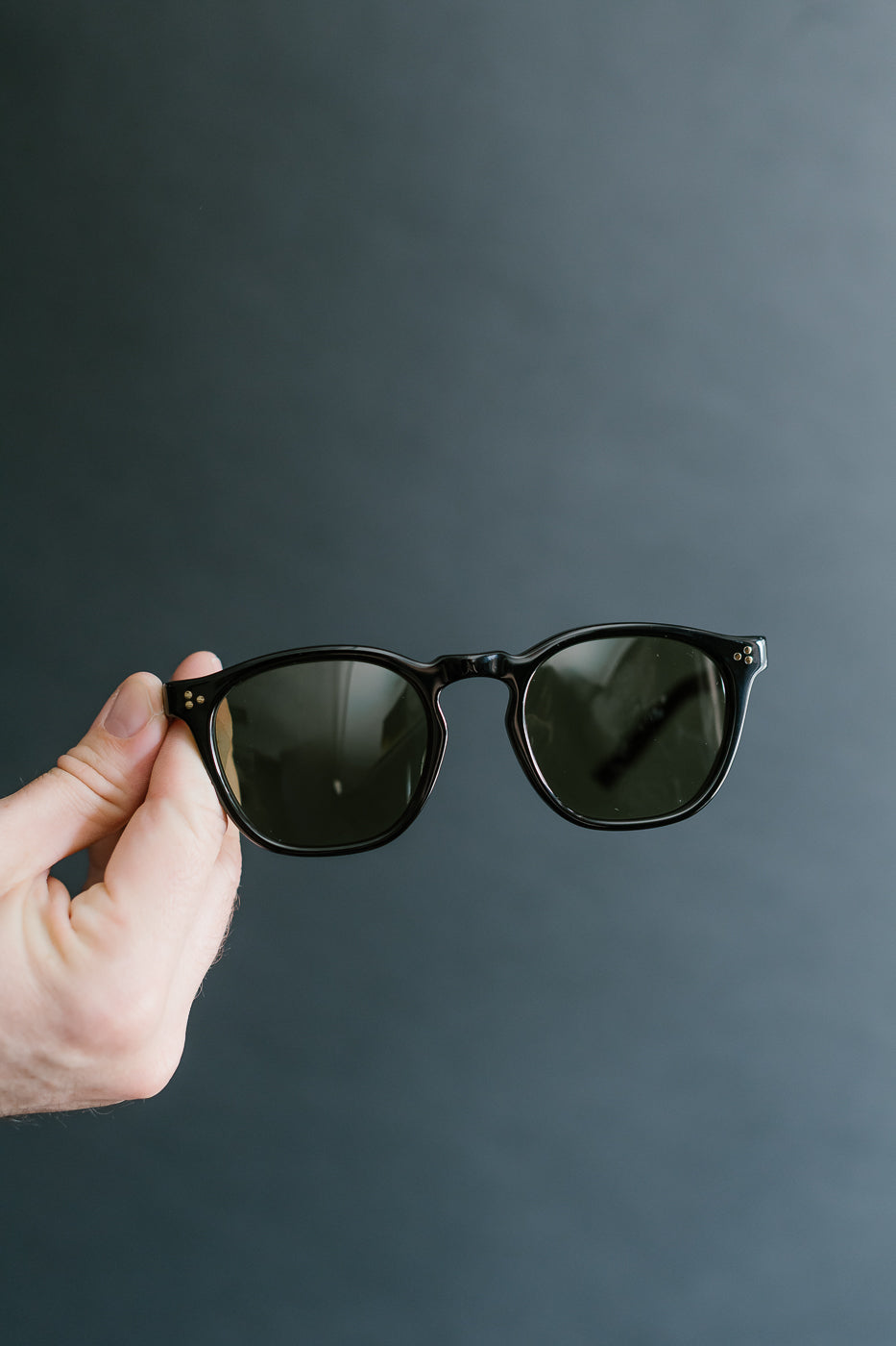 6022-3 - Old Parisien Sunglasses - Black x Green