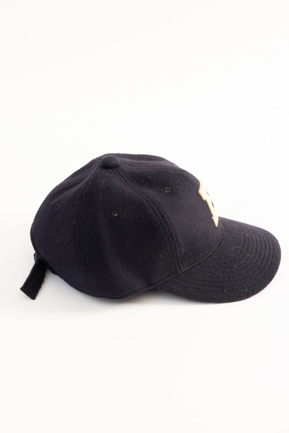 6853-25 - 6 Panel Melton Baseball Cap 'F' Patch - Navy