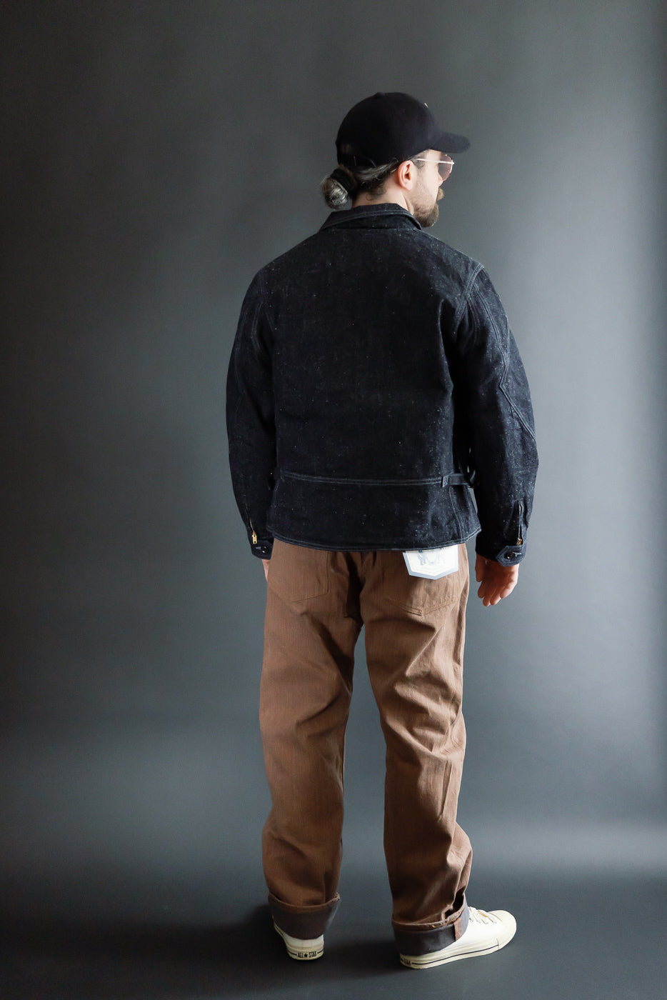 Male model 5'9