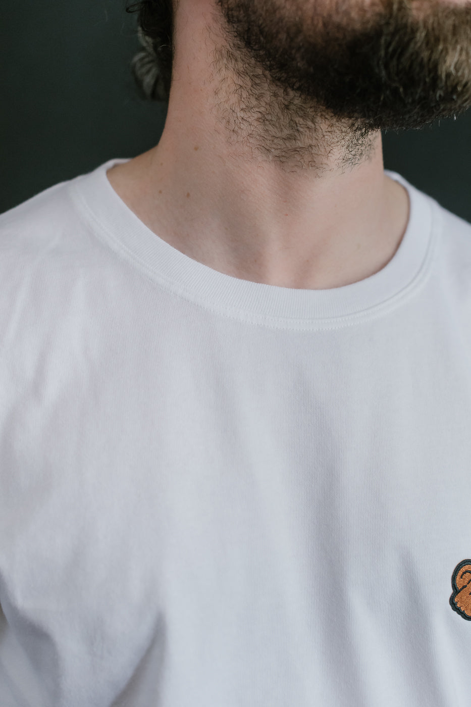 HOWLIN'｜ (SHAGGY BEAR T-SHIRT WHITE) Shaggy Bear T-Shirt - White | Dant