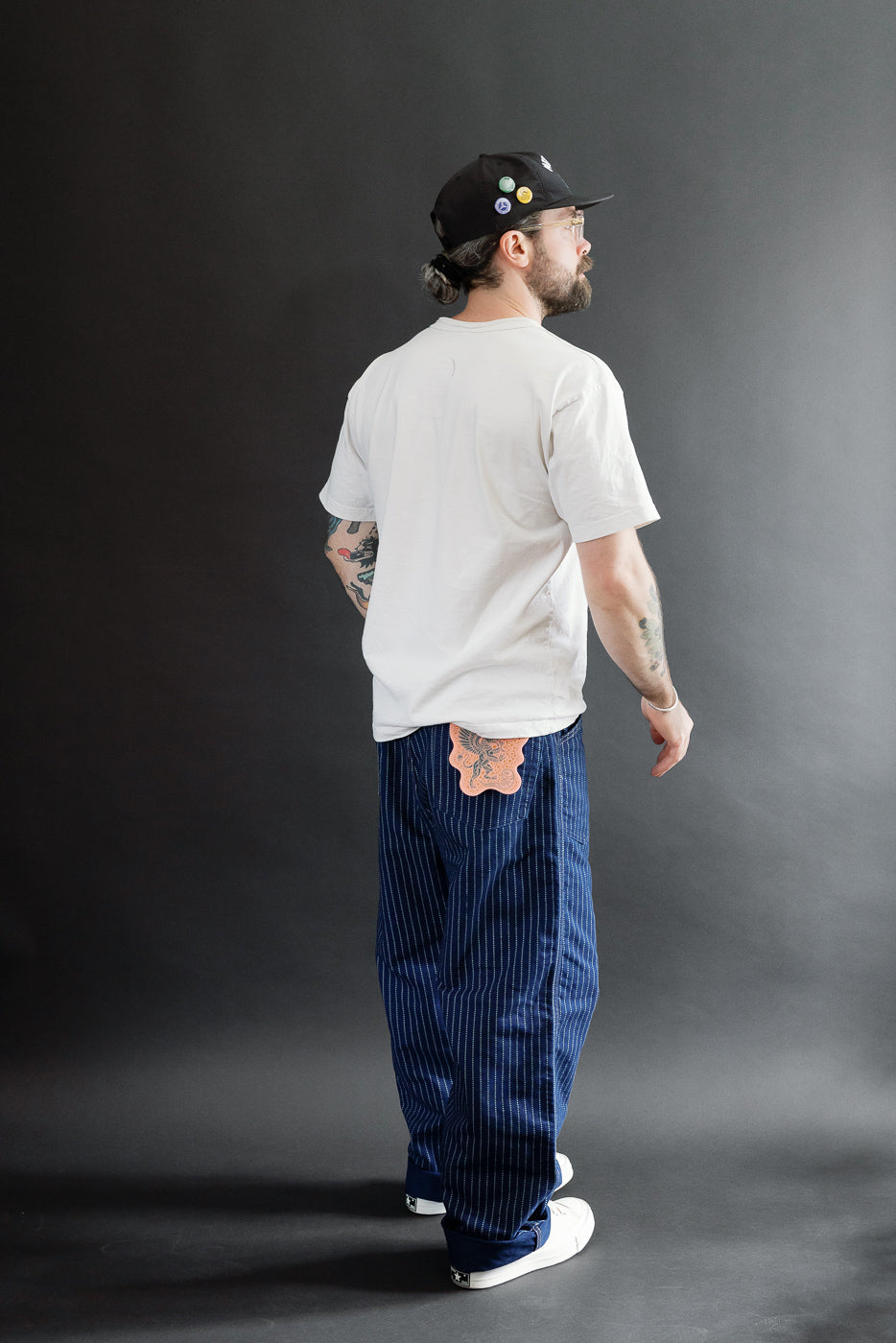 Full body back view of a 5'9
