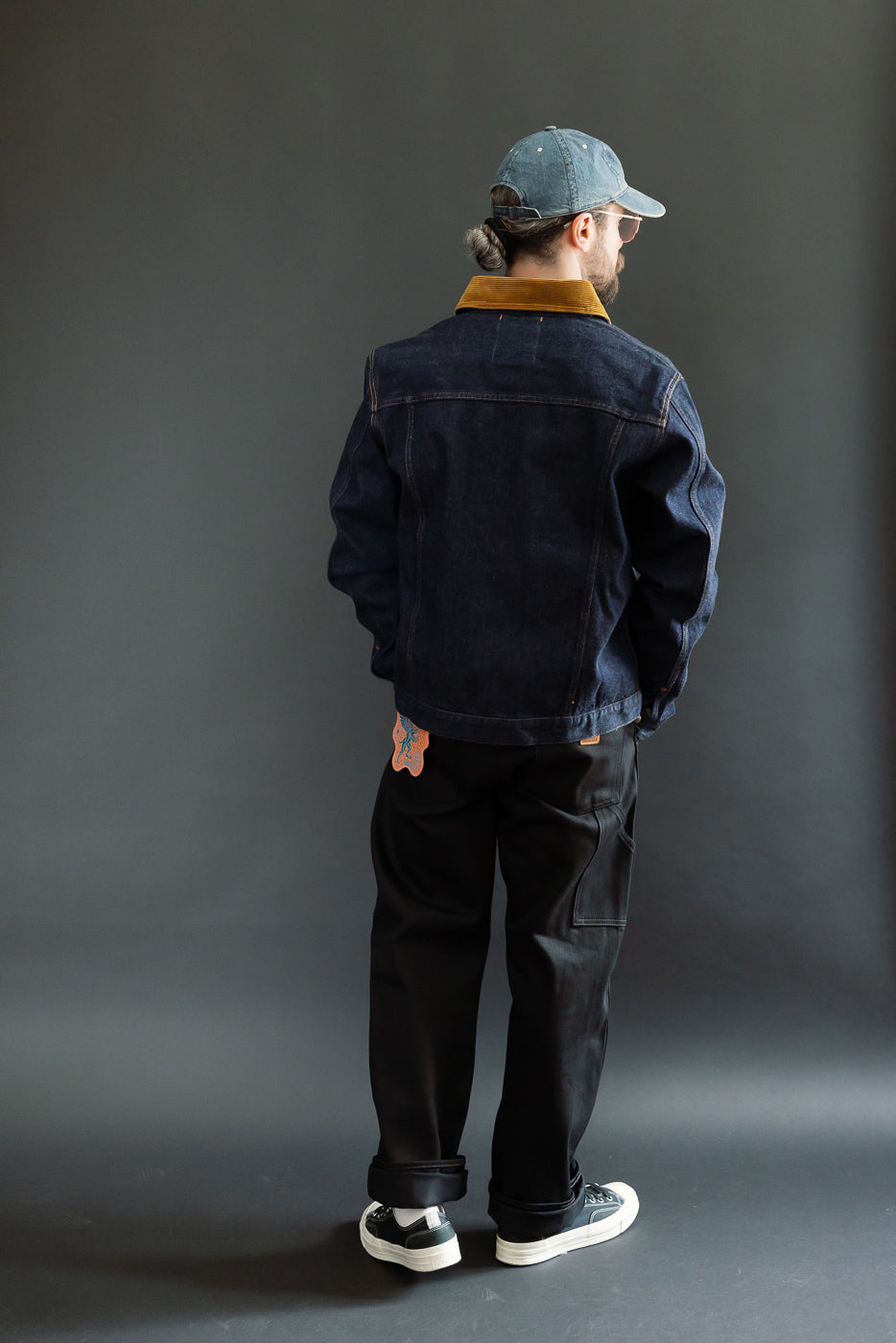 Male model, 5'9