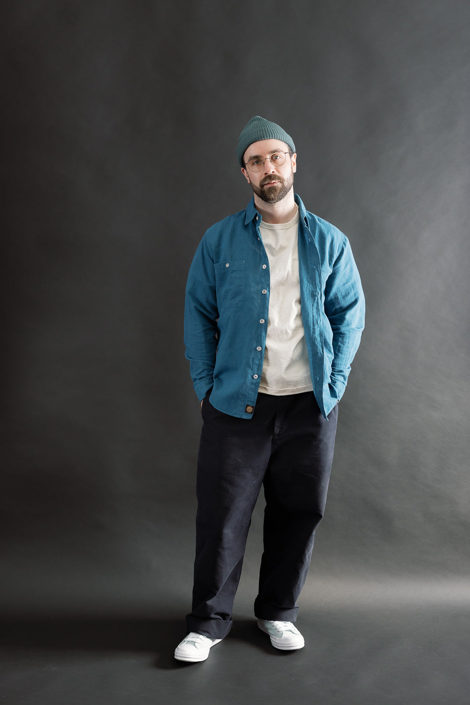 Full body front view of male model 5'9