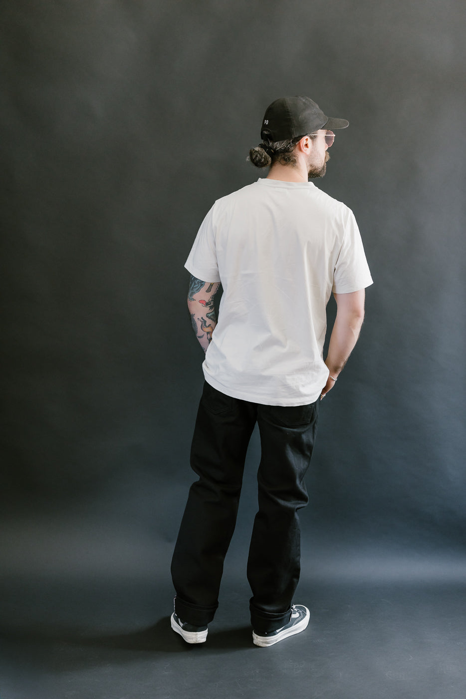 IH-666S-SBG - 21oz Selvedge Denim Slim Straight - Superblack (Fades to Grey)