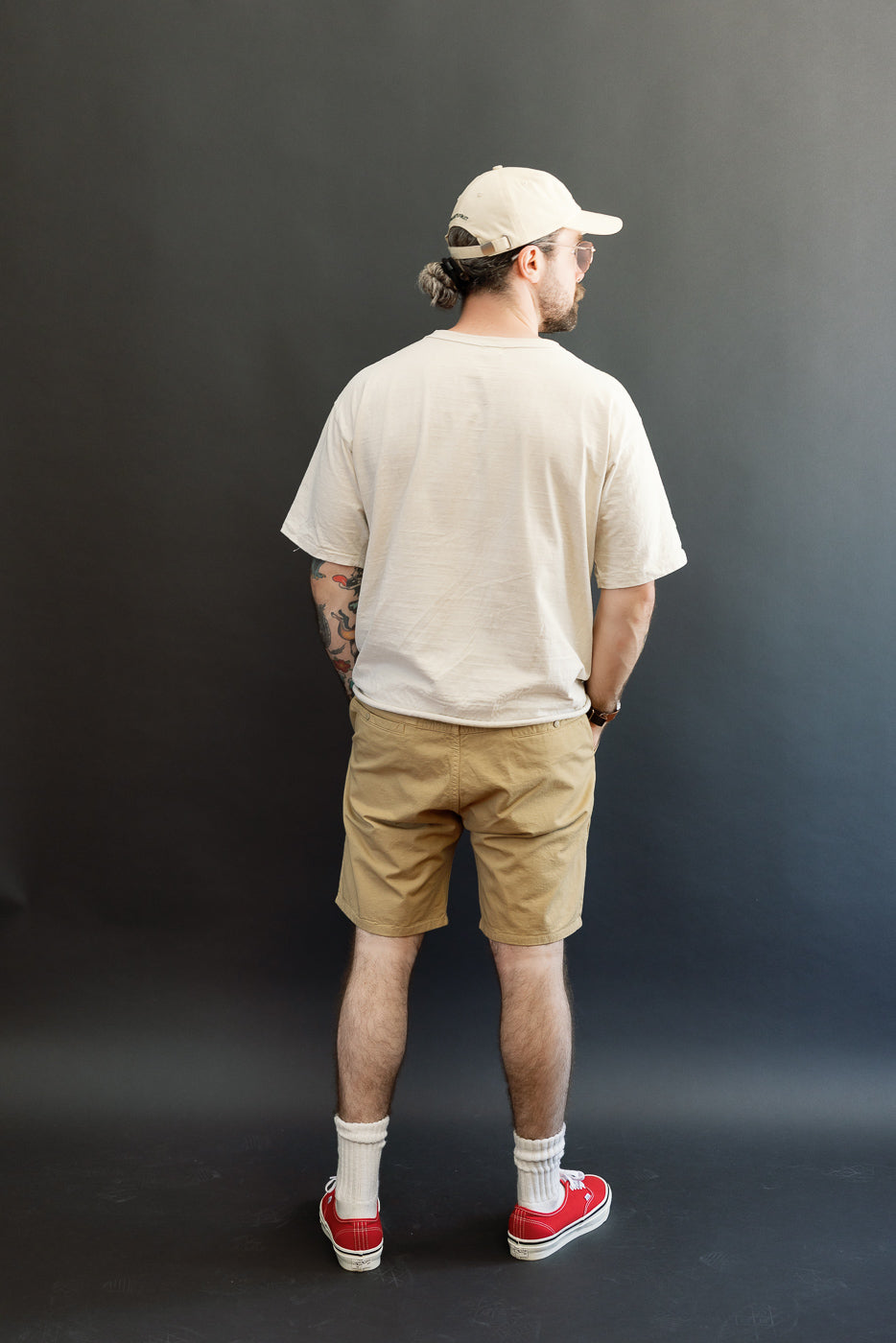 Male model, 5'9