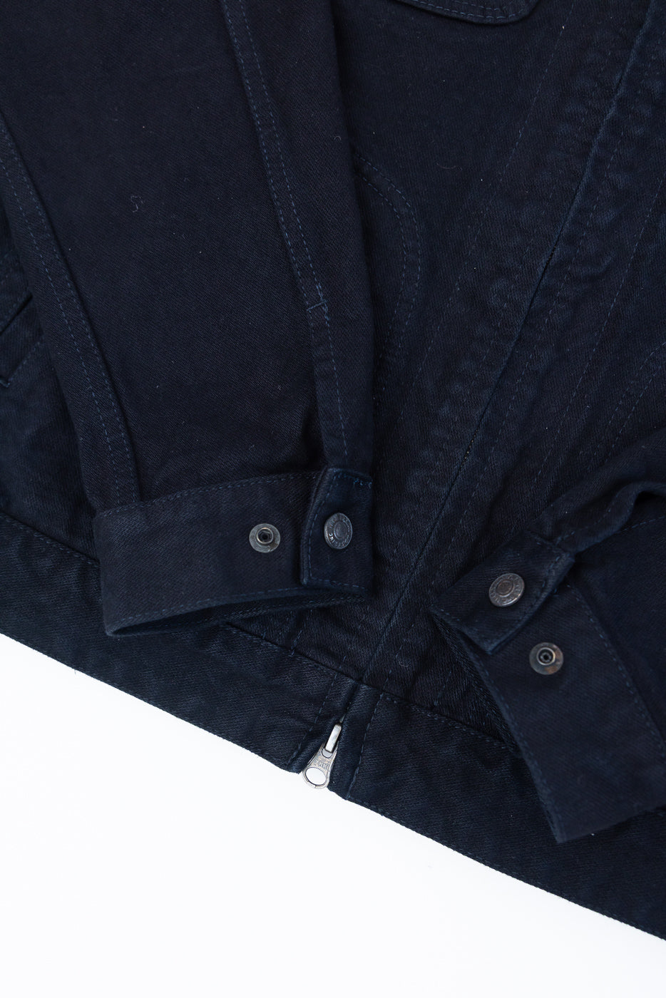 IHJ-123-OD - 14oz Broken Twill Selvedge Denim Work Jacket, showcasing detailed cuffs with metal snap closures and reinforced stitching, highlighting premium craftsmanship on a white background.