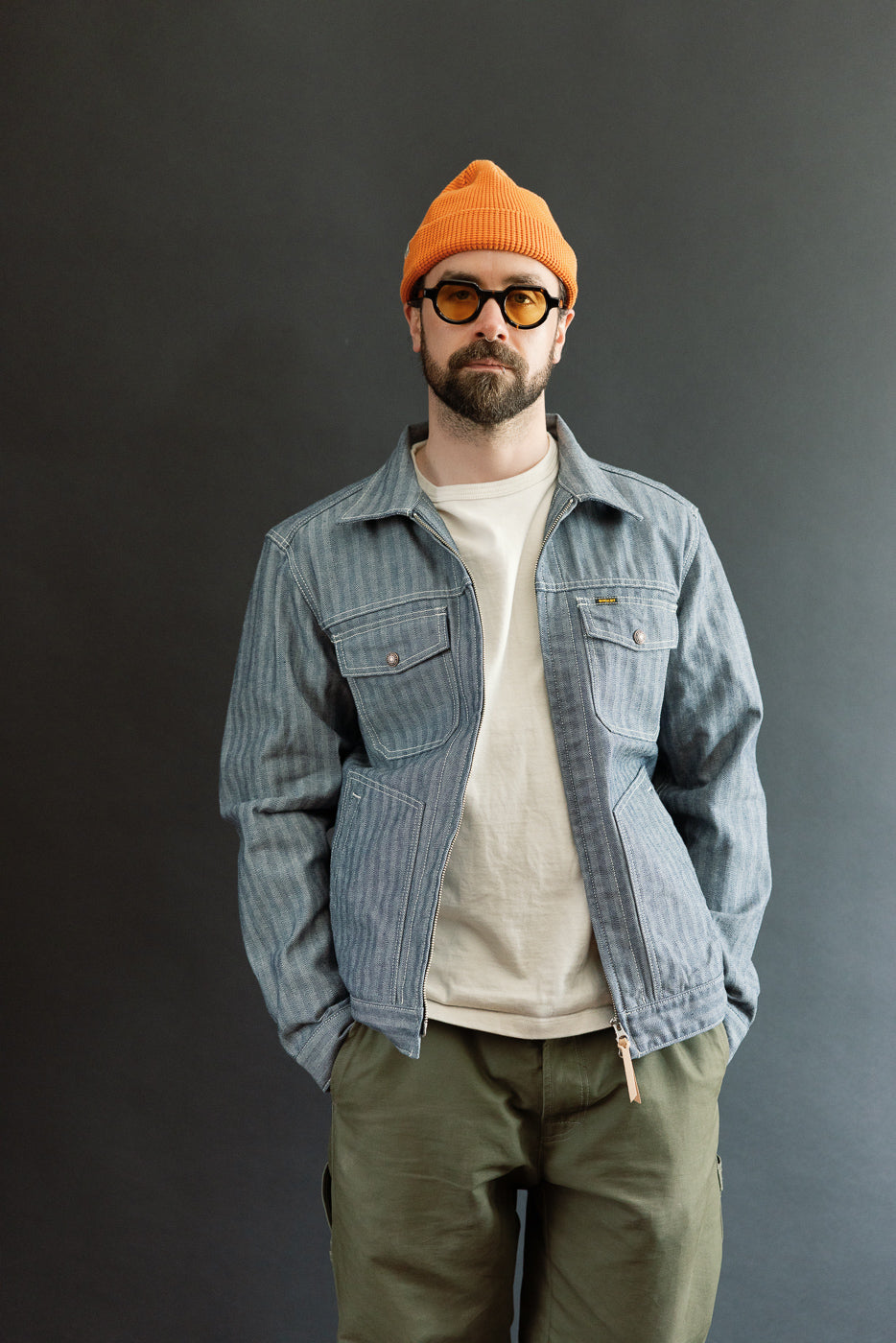 Front view, full body of male model 5'9