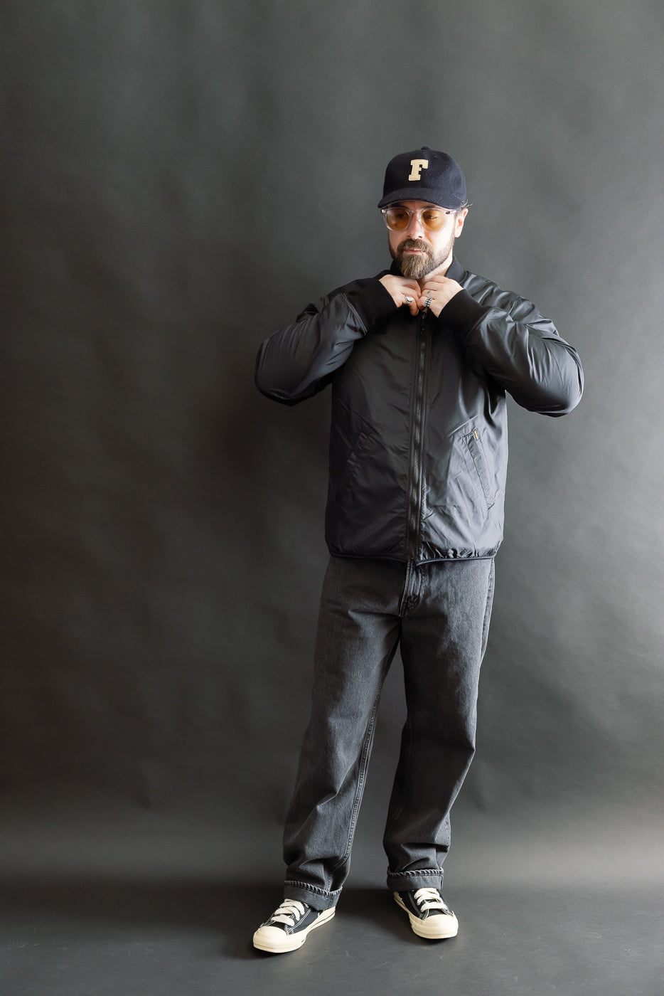 Full body front view of male model, 5'9