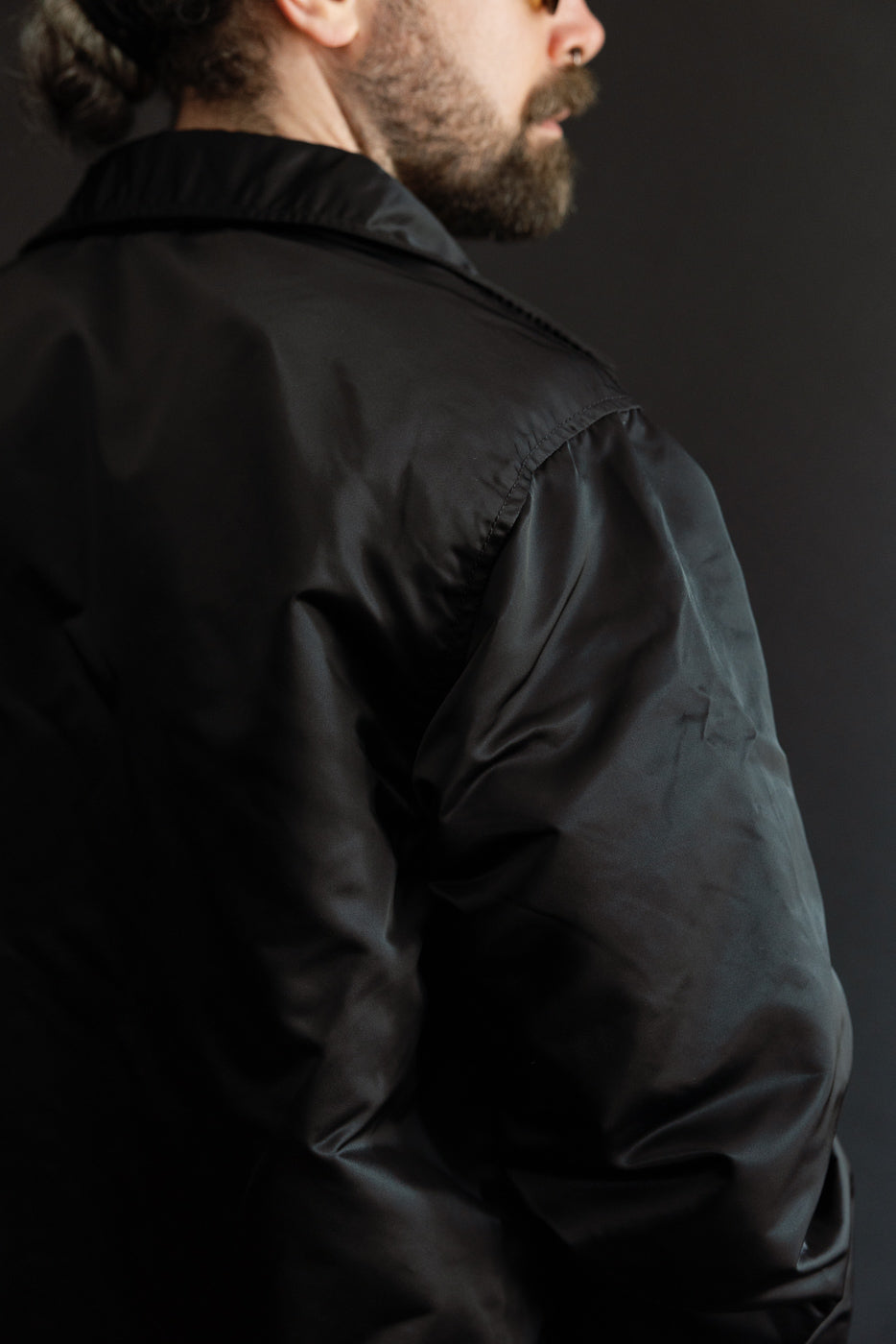 Close-up of athletic male model, 5'9