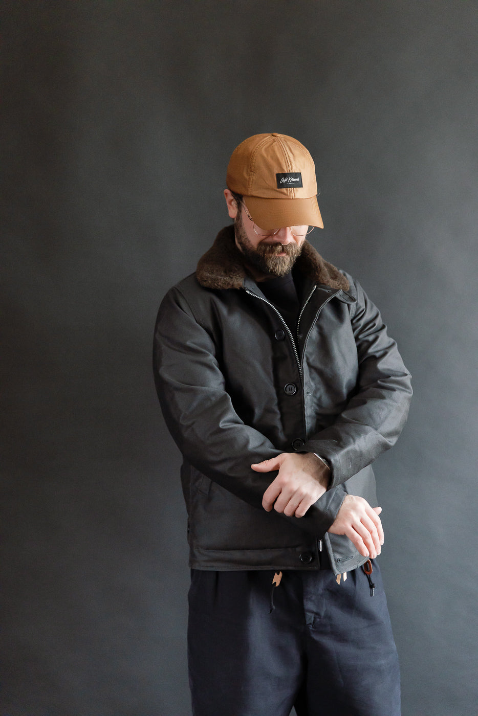 Front view, full body of male model 5'9