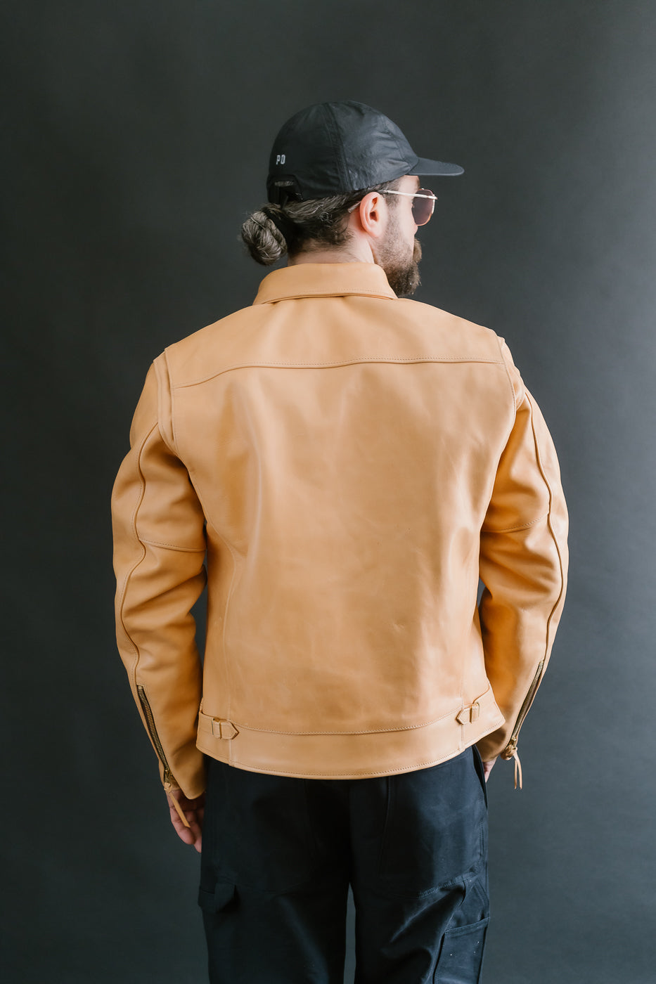 IHSB-TGN-NAT - Iron Heart x Simmons Bilt Mustang Horsehide Tailgunner - Natural