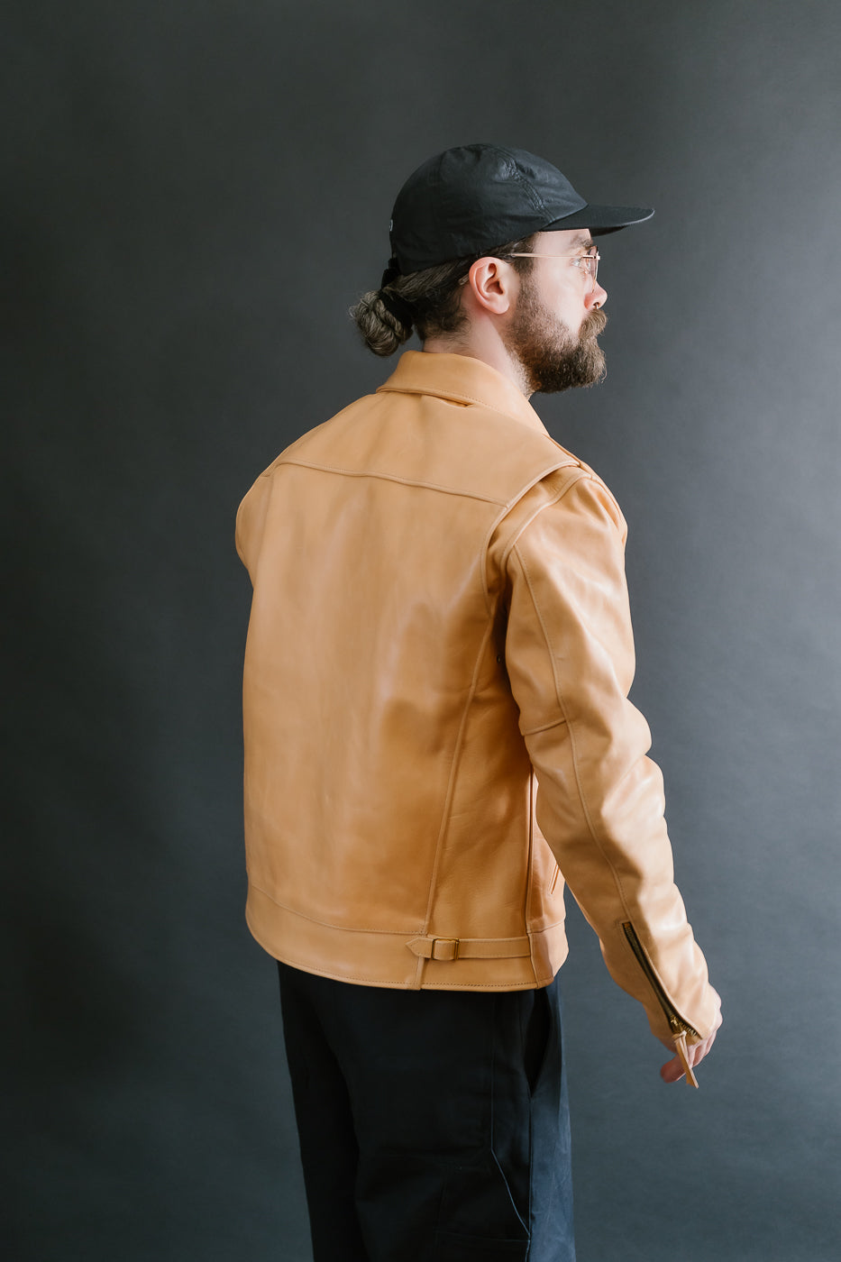 IHSB-TGN-NAT - Iron Heart x Simmons Bilt Mustang Horsehide Tailgunner - Natural