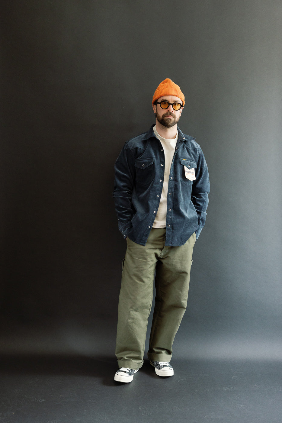 Full body front view of male model, 5'9