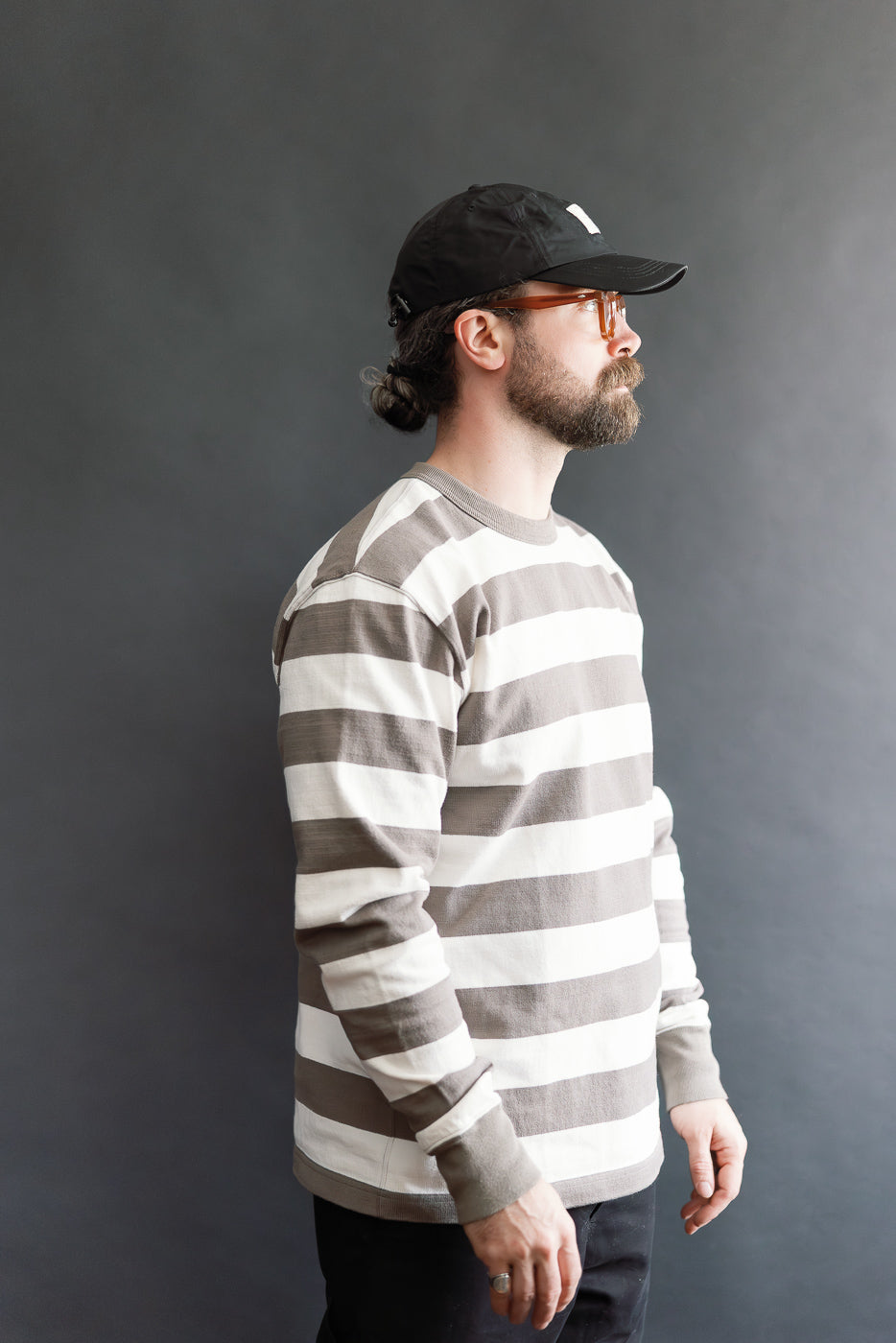 IHTB-01-GRY-WHT - 11oz Cotton Knit Long-Sleeved Sweater - Grey, White