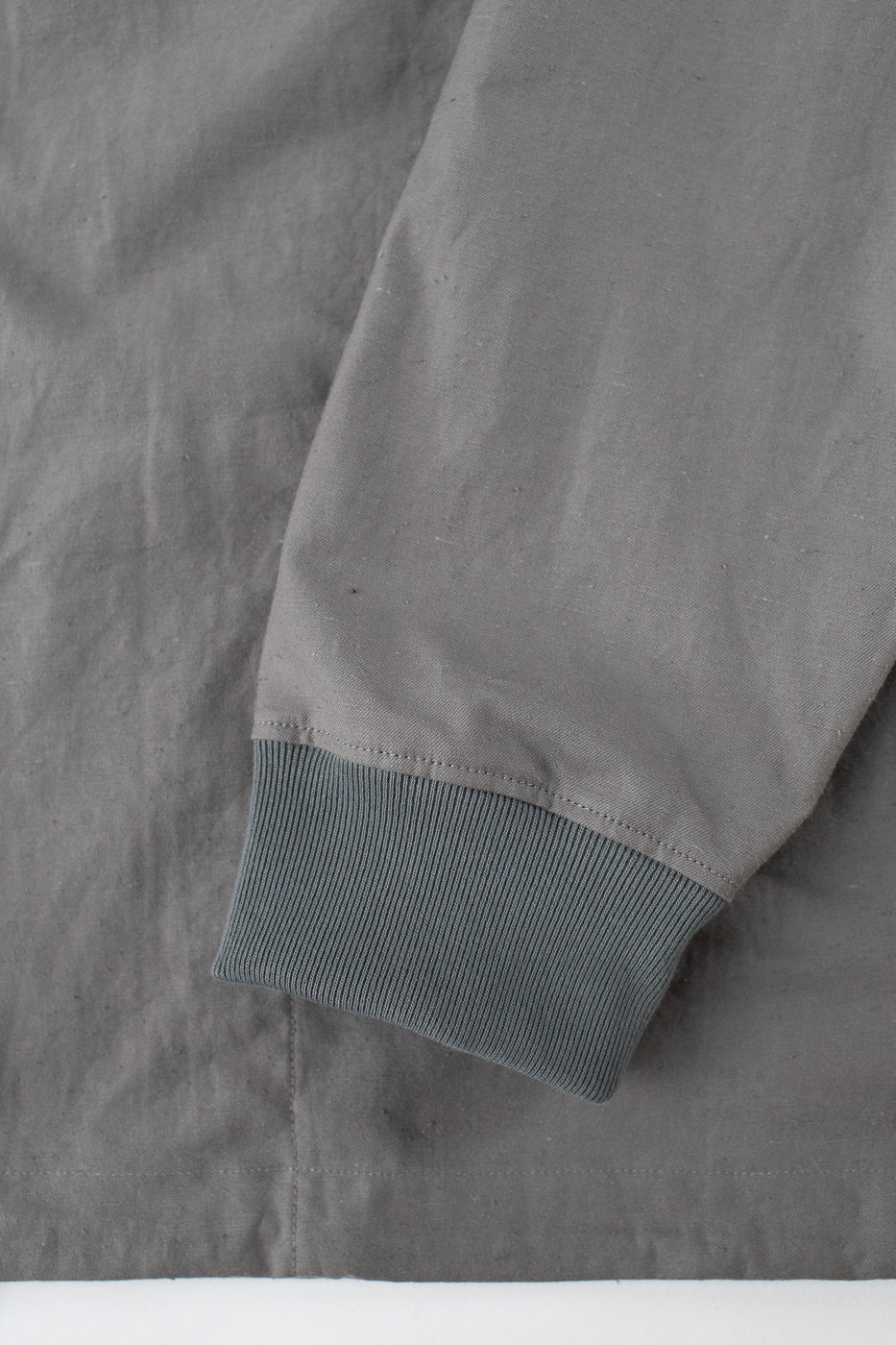 JM8509 - Back Nep Himo GJ Neck - 330 True Gray