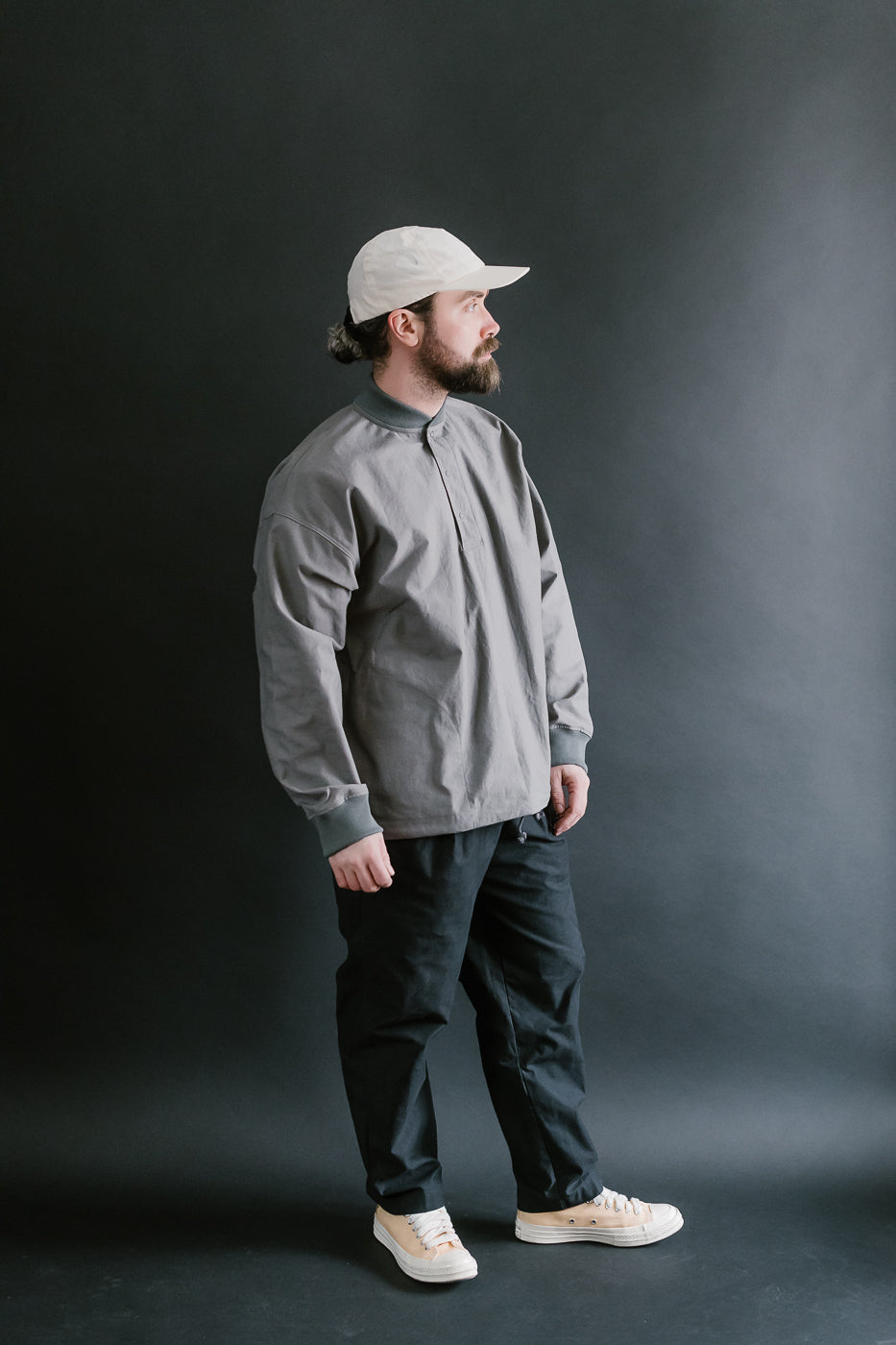 JM8509 - Back Nep Himo GJ Neck - 330 True Gray